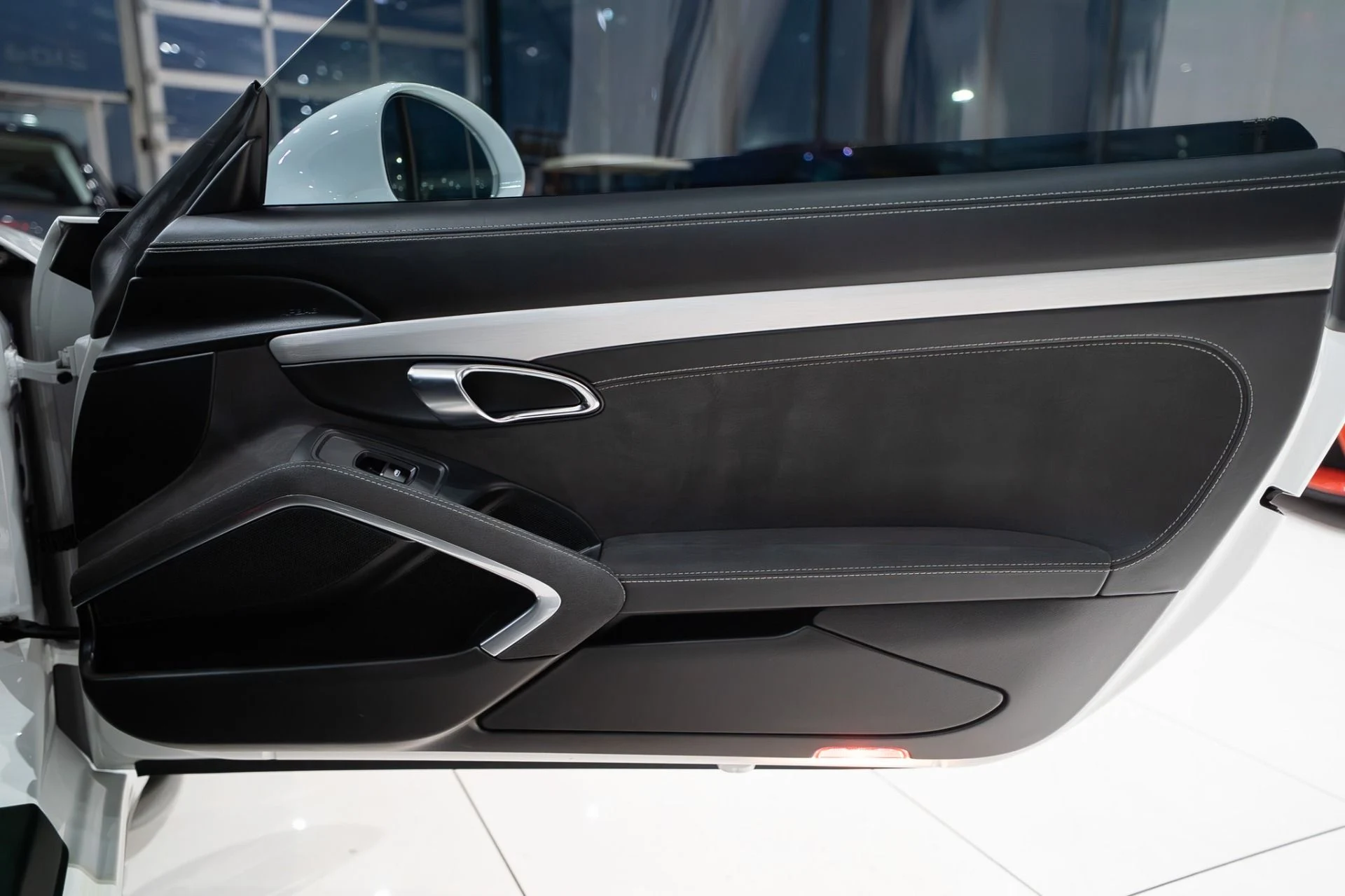 mph021_1988048700_13450_p22_l_94429ab461