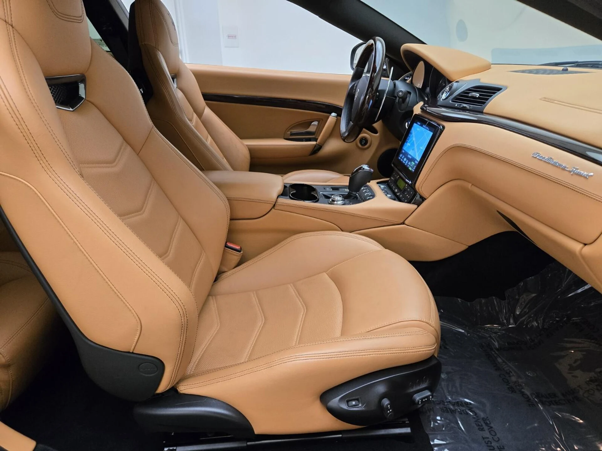 mph021_1994462218_Used_2018_Maserati_Gran_Turismo_Sport_1754375093_4ffd96da1a