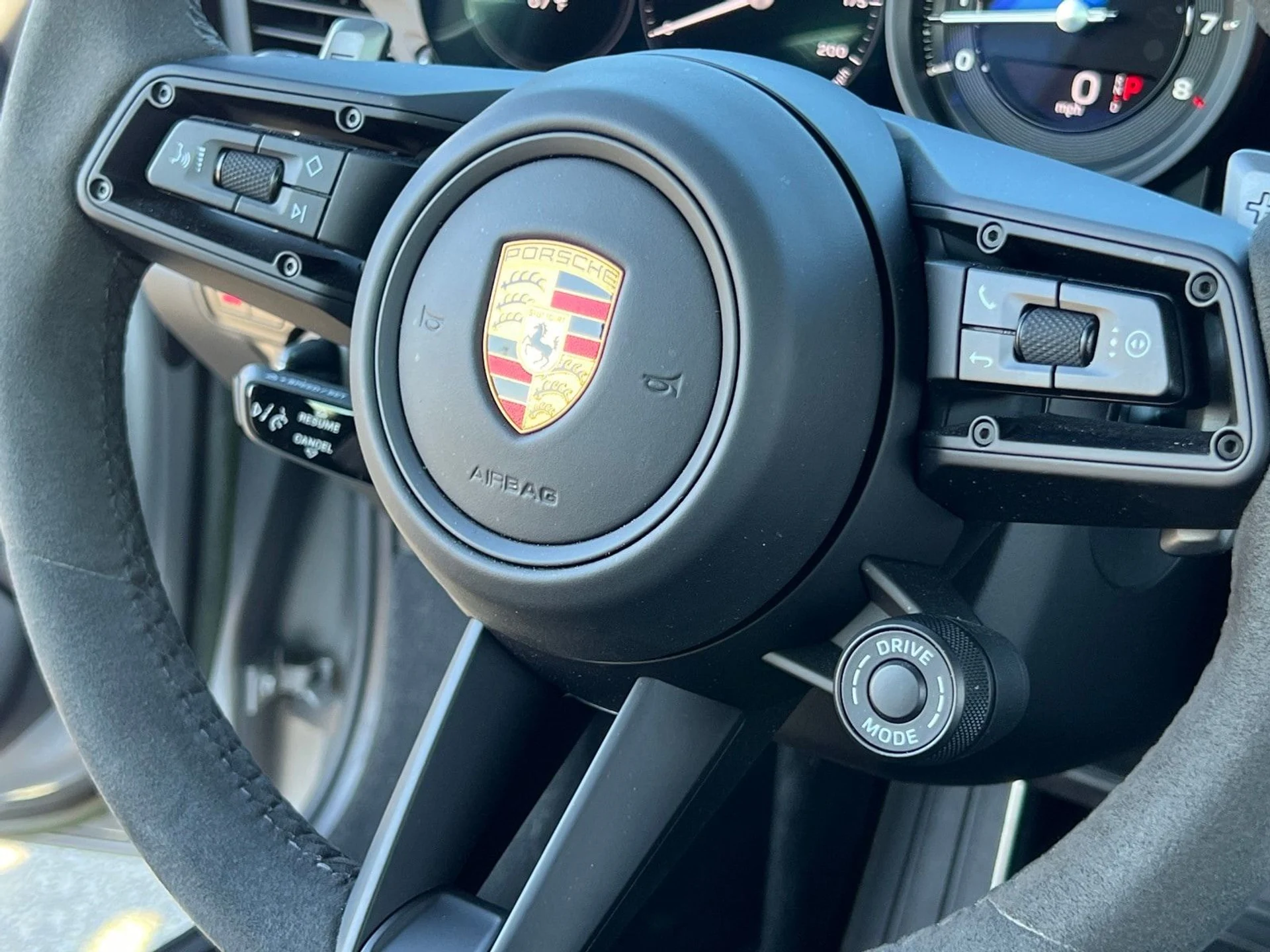 mph021_1996123184_82ea2fbc86393b5fbe2381245aeeb2b8x_bd76c44288