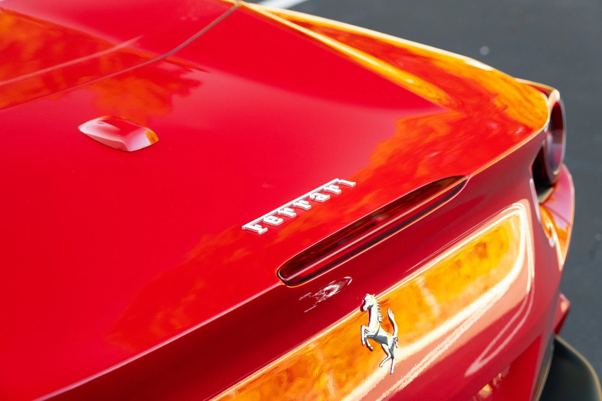 mph021_2007369143_Used_2023_Ferrari_Portofino_M_1770869852_9edcace0f5