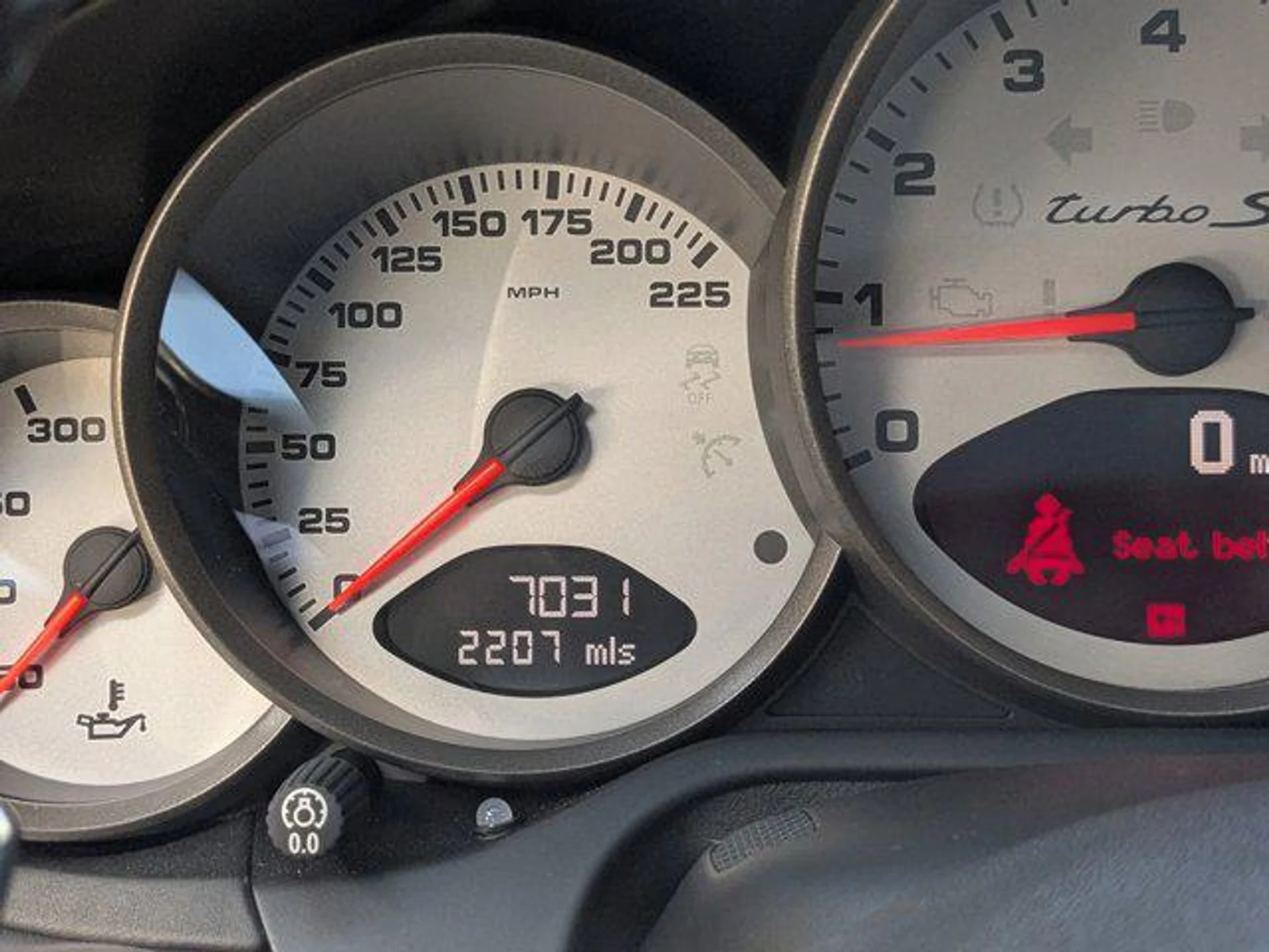 mph021_2010304100_k_V6p_MC_Nh_P_Yop_Q02_T_Yp1_X_Kt_Kbg_E_76ceda65d4