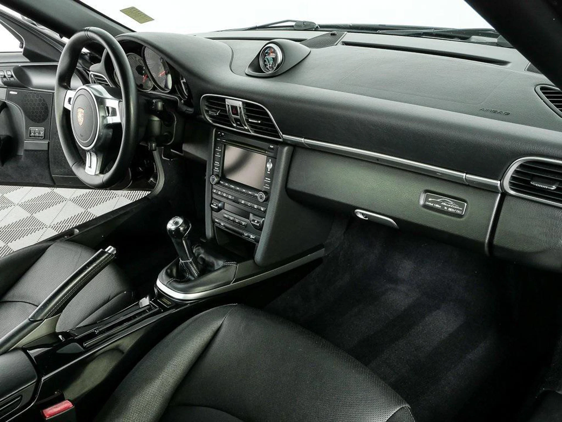 mph021_2011309327_1_Tyhw_CRR_5_W_Ugqz0h4rx_C_Jlgq6_E_730c4a8d33