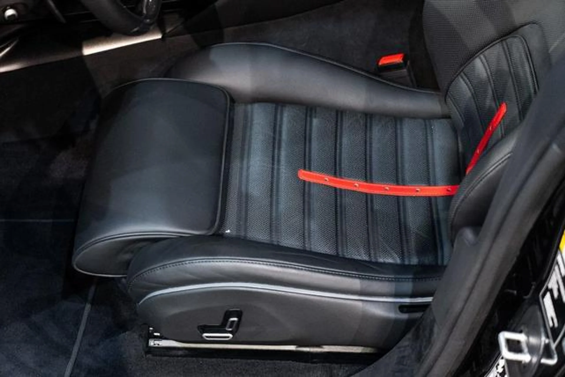 mph021_2012890852_Pf_P3j7iv7puqnwj_Dc_mt_Dn_HA_Yns_5d37fca34d