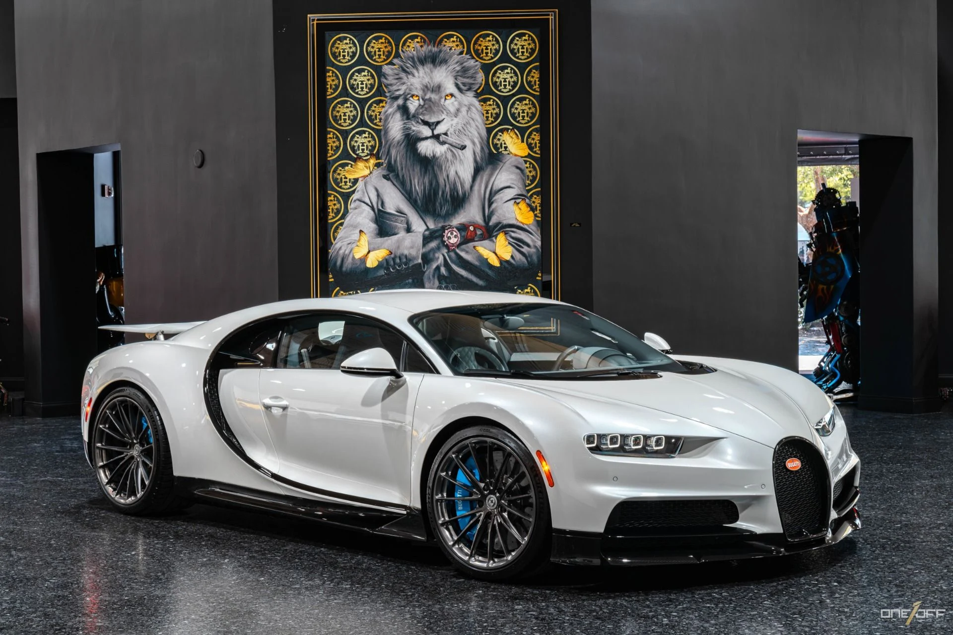 mph021_2021813085_Used_2019_Bugatti_Chiron_FULL_PPF_HRE_Wheels_Caracteres_Included_Comfort_Seats_Black_Carbon_1709734529_ad2c5a2f0f