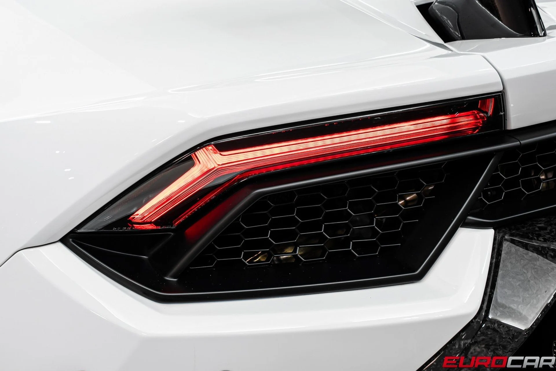 mph021_2022009727_image_22_394847b12a