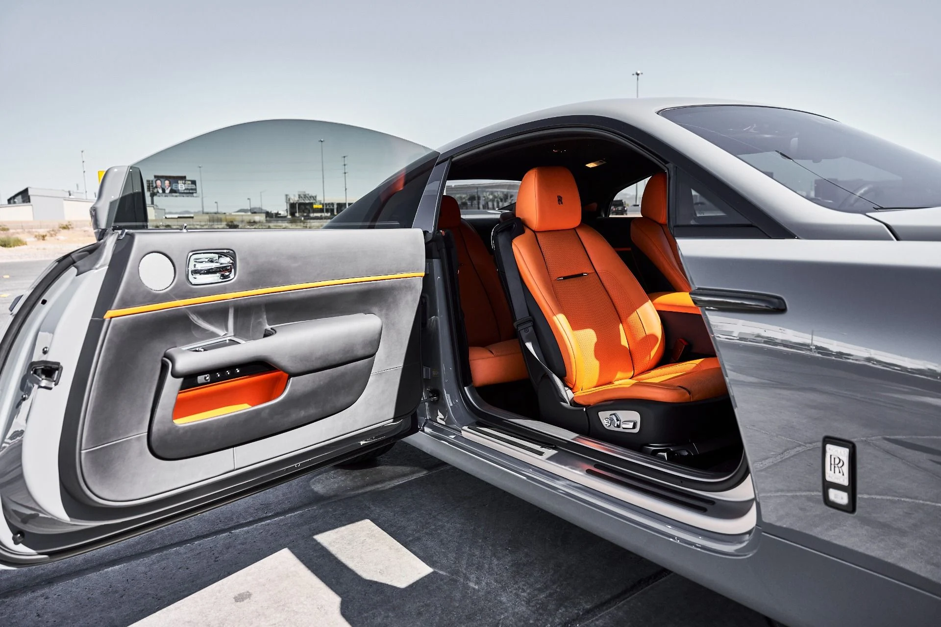 mph021_2025961654_Used_2020_Rolls_Royce_Wraith_Base_1776302586_5a09bd971d