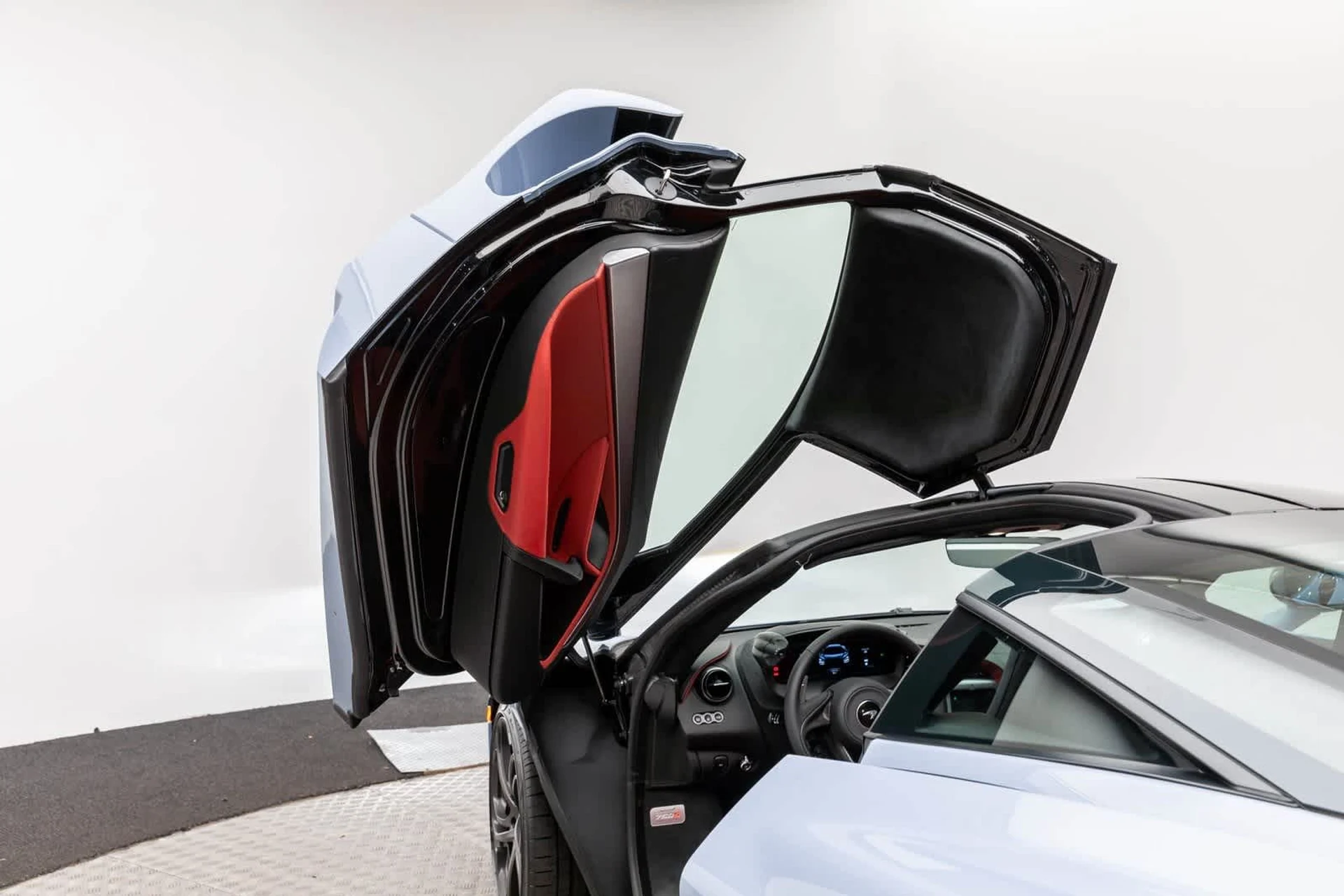 mph021_2031428817_22_65f5fd7410