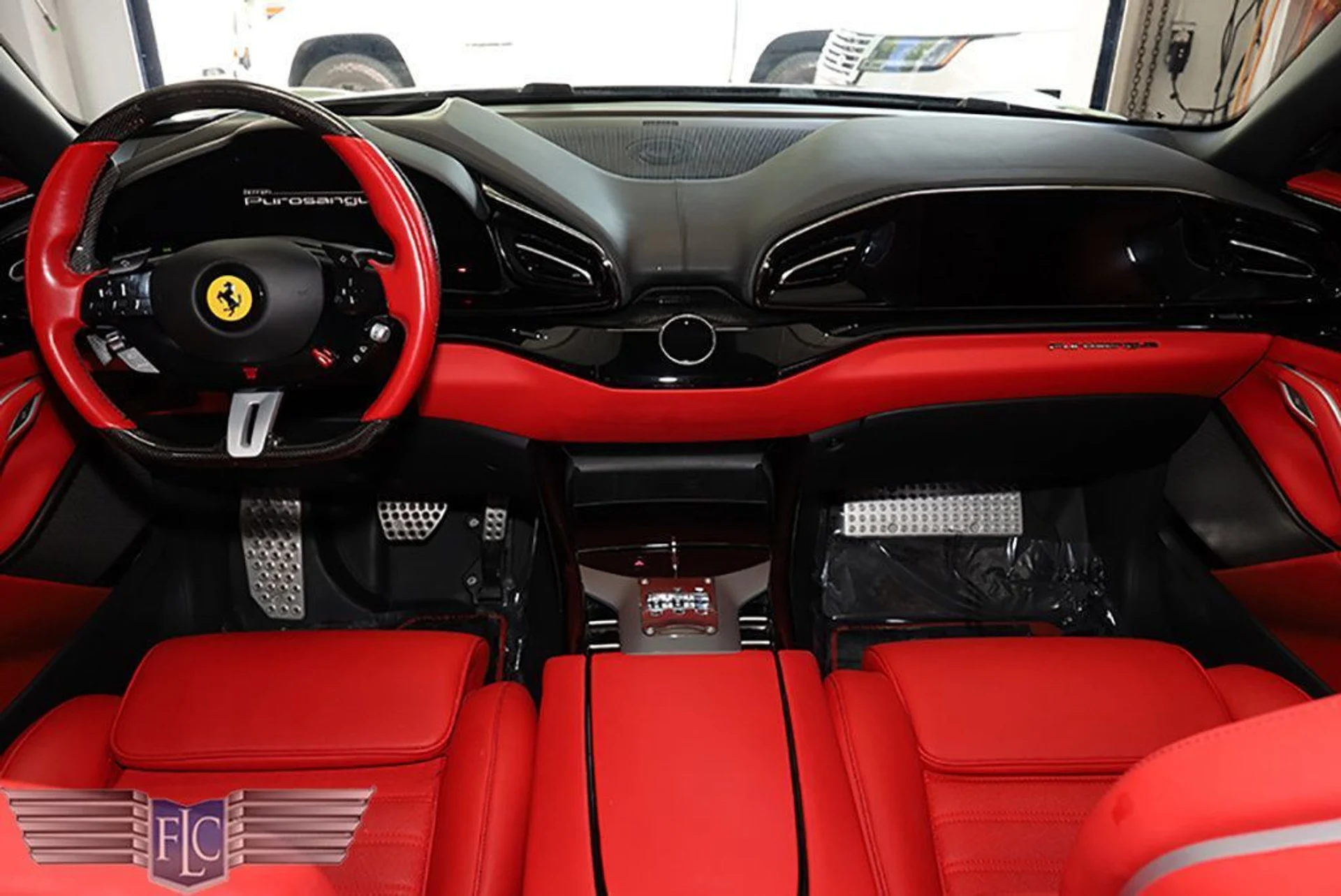 mph021_2036935033_used_2023_ferrari_purosangue_venuum_6305_23024500_22_1024_177ce254bf