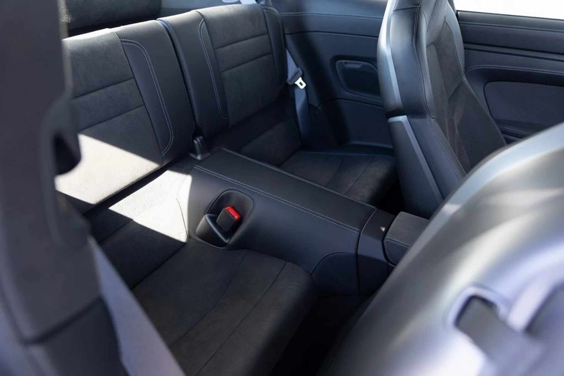 mph021_2037780487_ae29515f7e3774bf148fee477fc627d7x_4a3f88e976