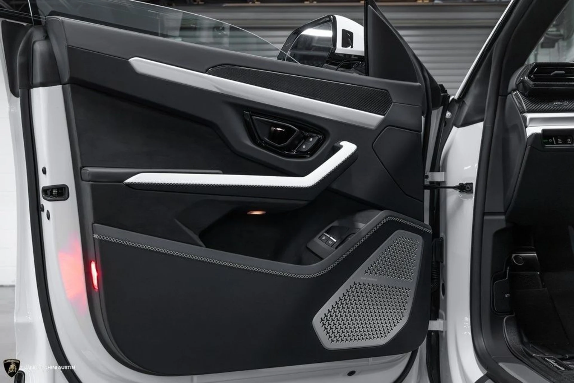 mph021_2038226824_339144b46fd1831995e0693d0e51ea77x_718e10f818