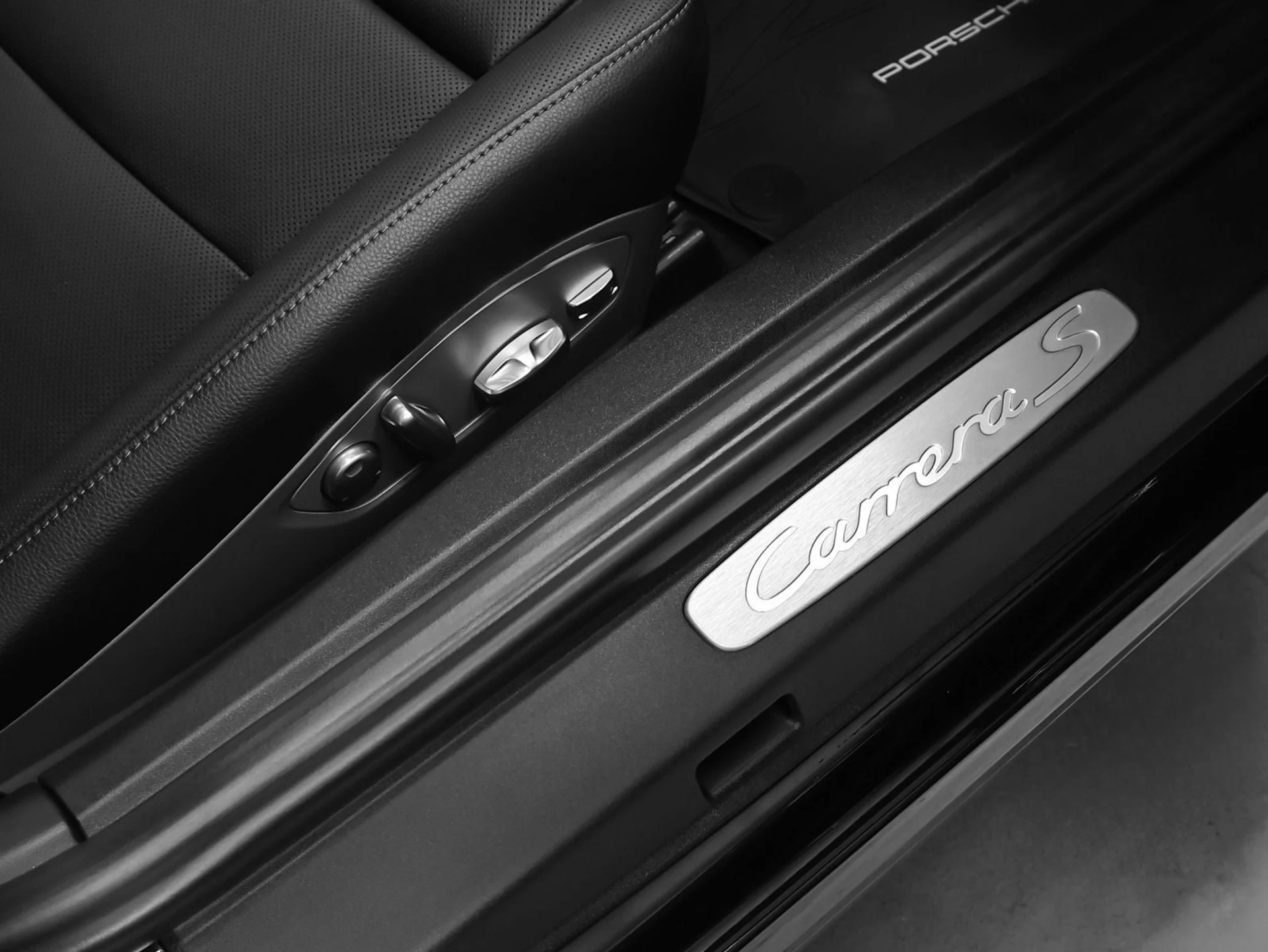 mph021_2047580384_22_b2a6eebb9a