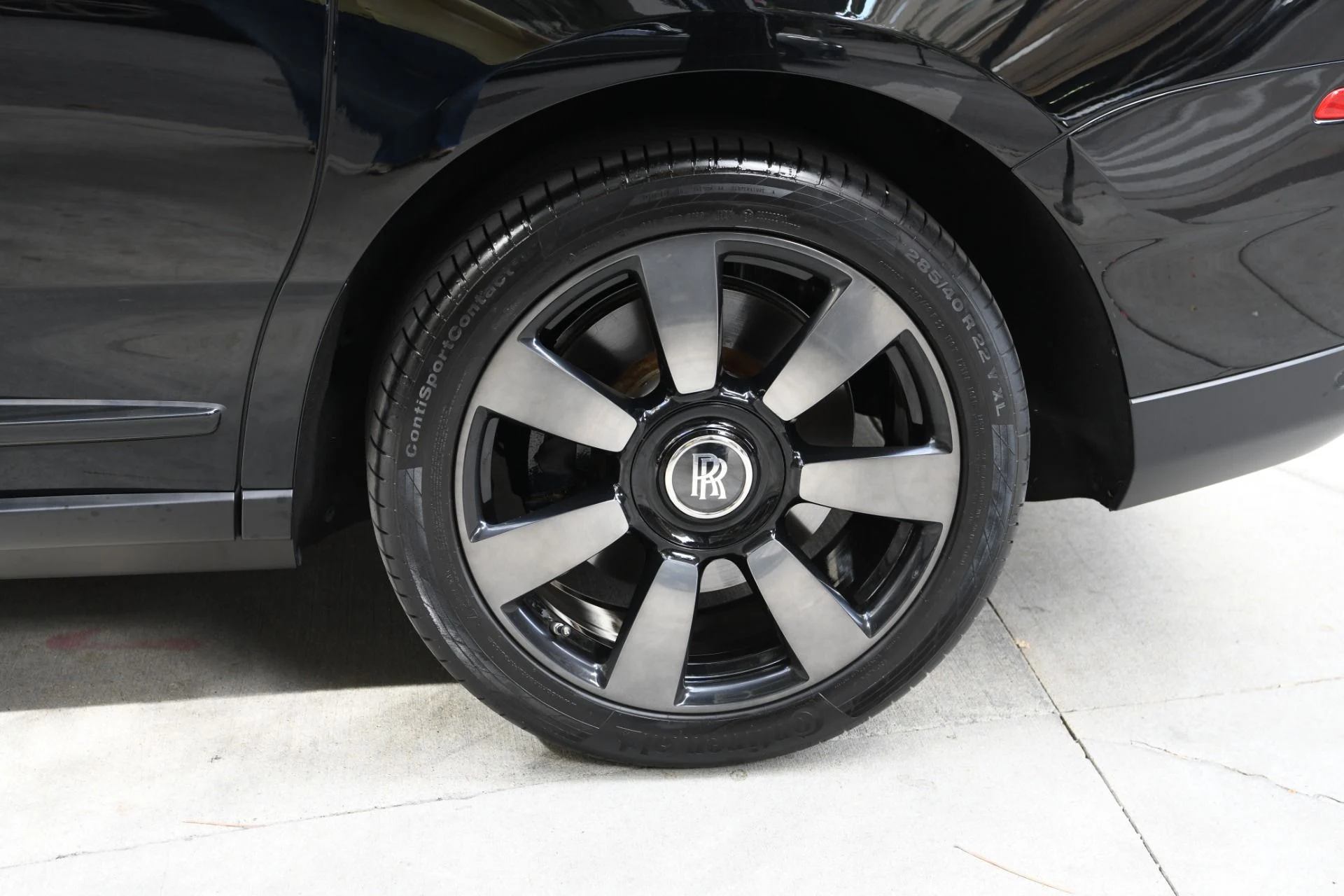 mph021_204814484_11933_p23_l_1c366cb418