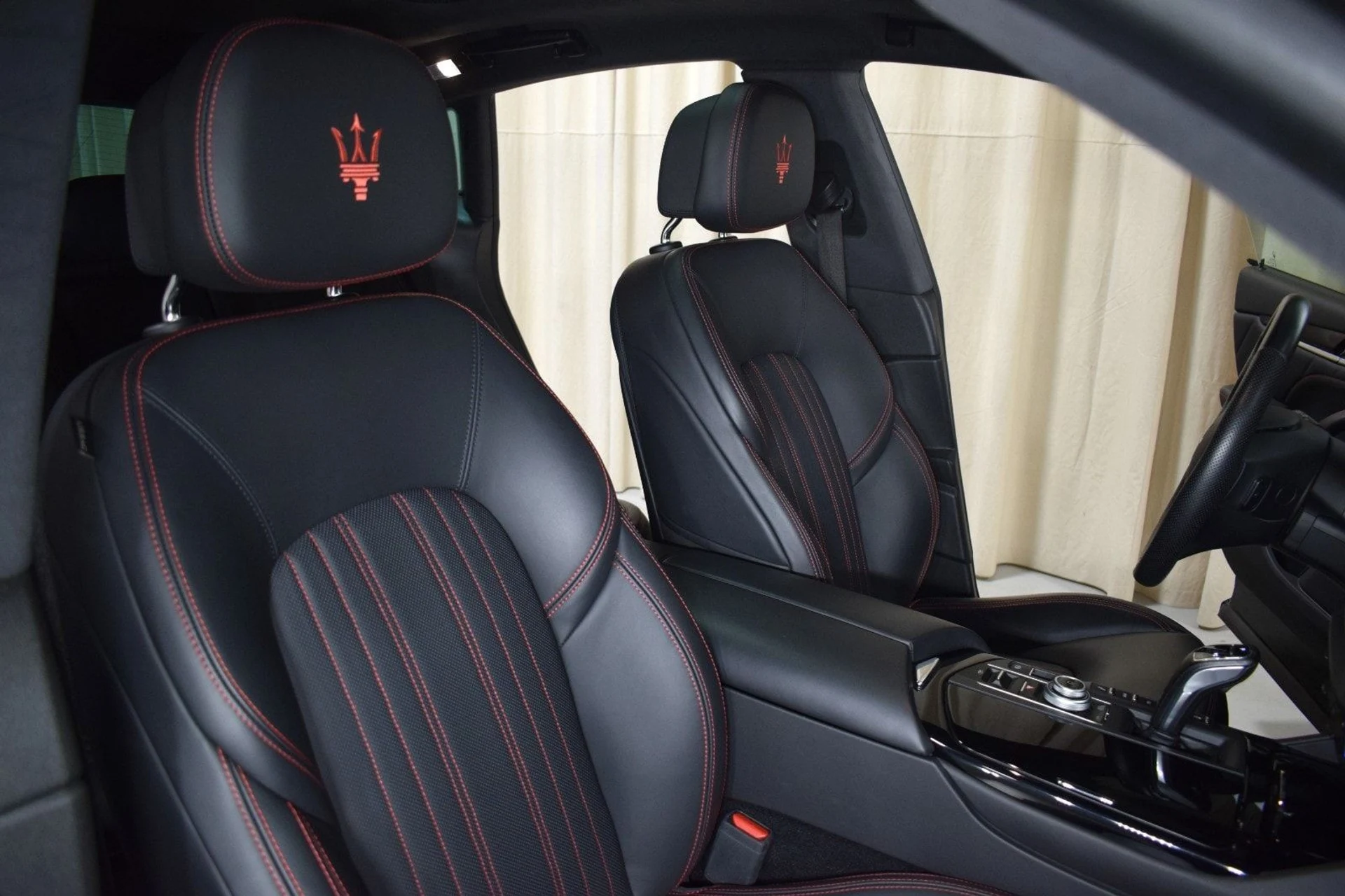 mph021_2053667807_9cbdbd8cdf94d2f9574a195c25818a1dx_2c6346681d