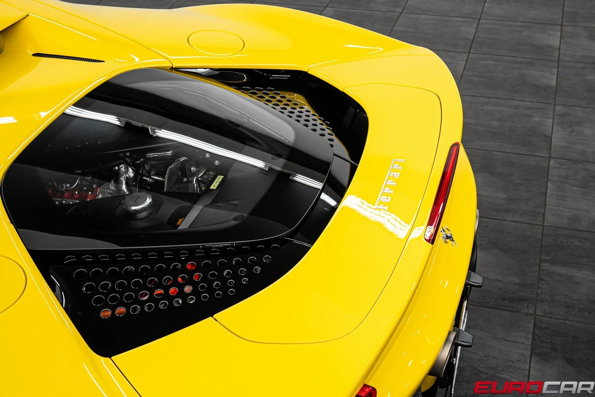 mph021_20540092_image_22_7e398bce60