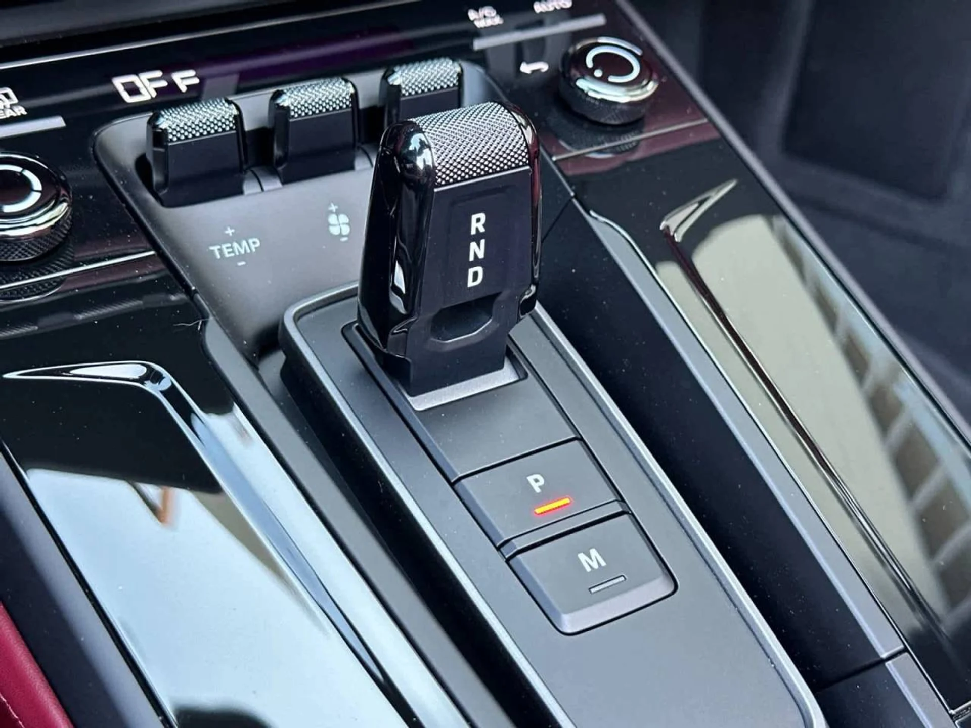 mph021_205405095_22_336b262a41