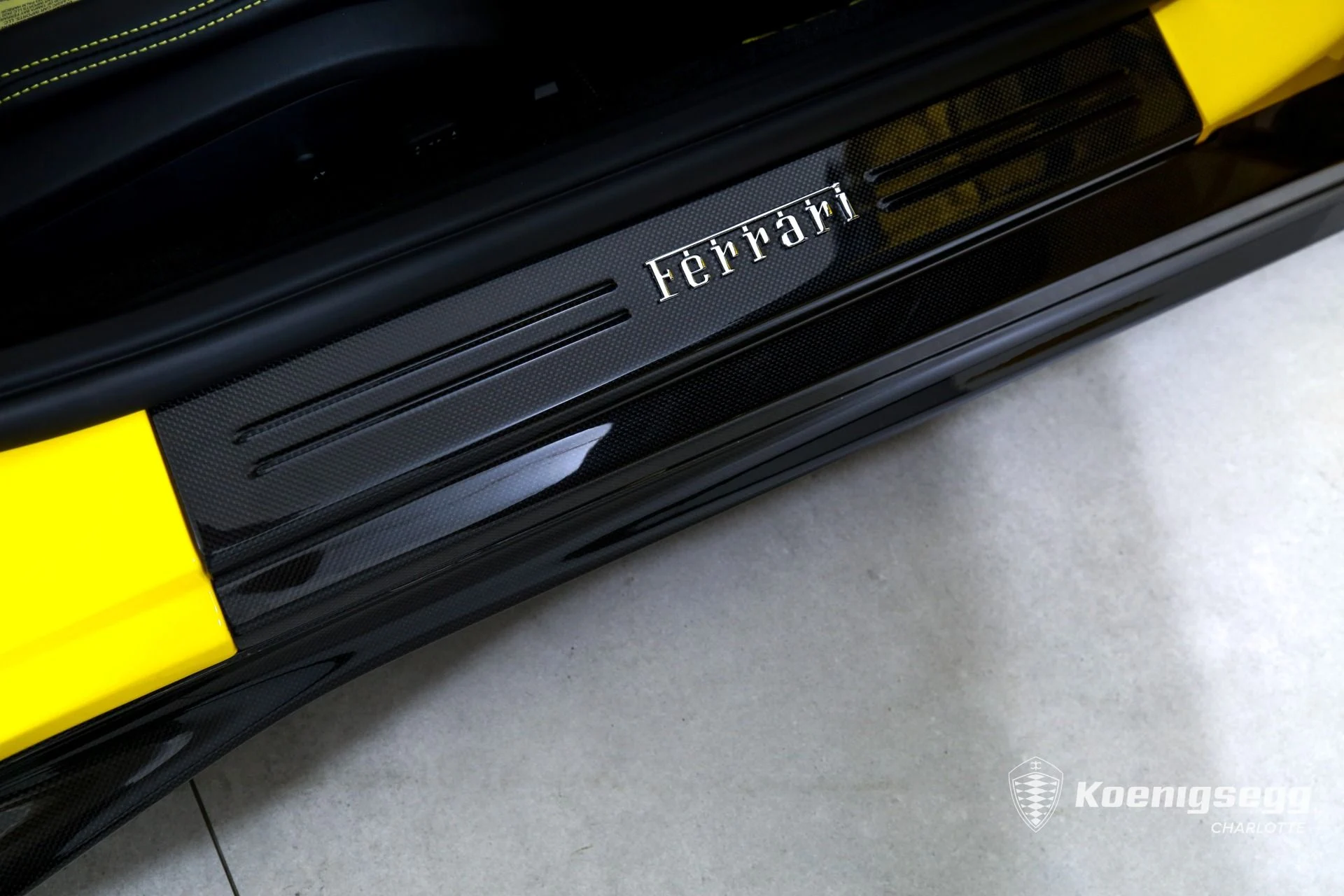 mph021_2054236_Used_2023_Ferrari_812_GTS_1782495786_85b00b130a