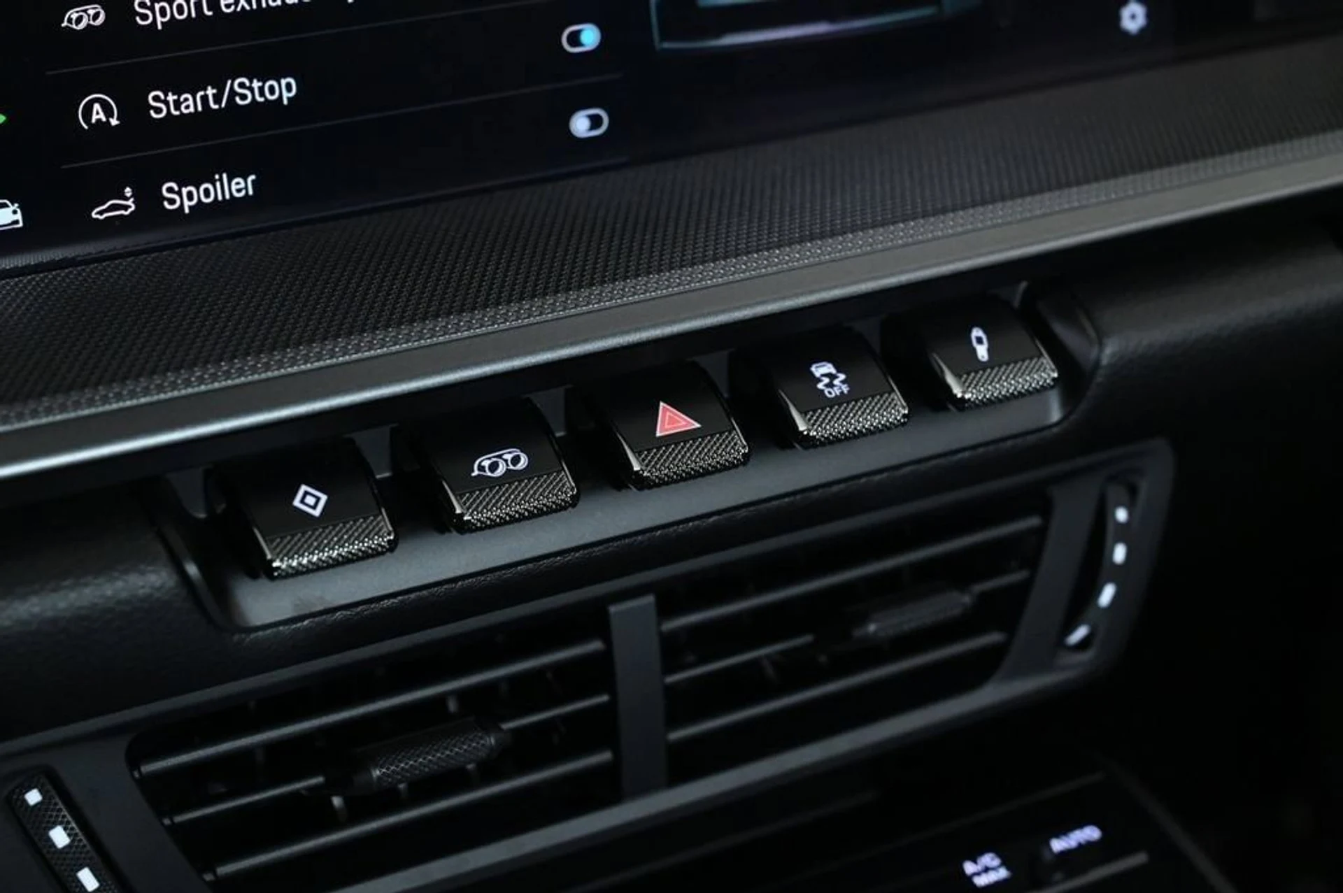 mph021_2067742138_3a725774422f40bd9ab94cdbddd7cdf0_2e940215b3