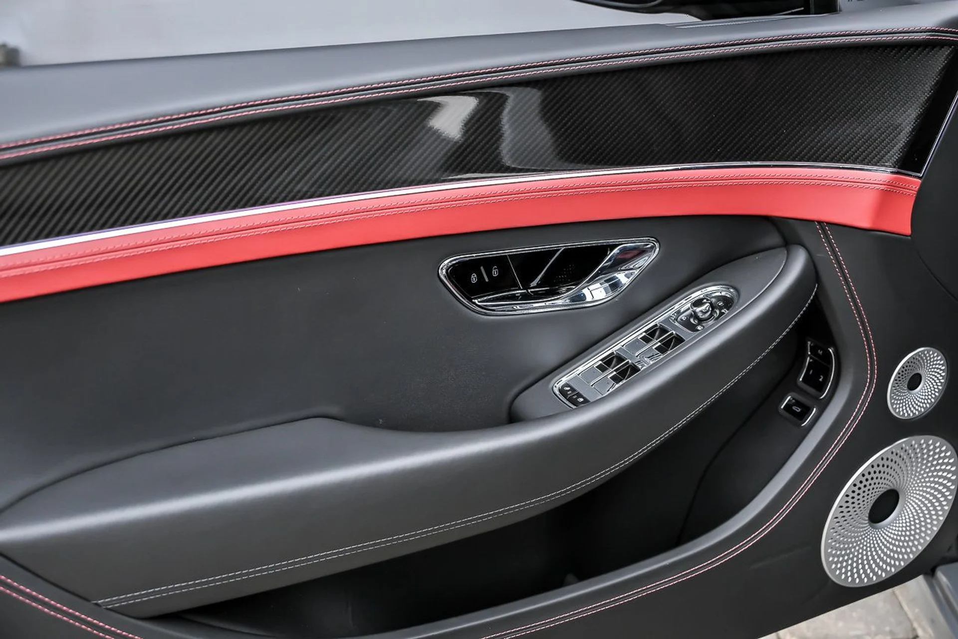 mph021_2067797741_6deea652c518a9a809e471b9925d2180x_590d2fb316