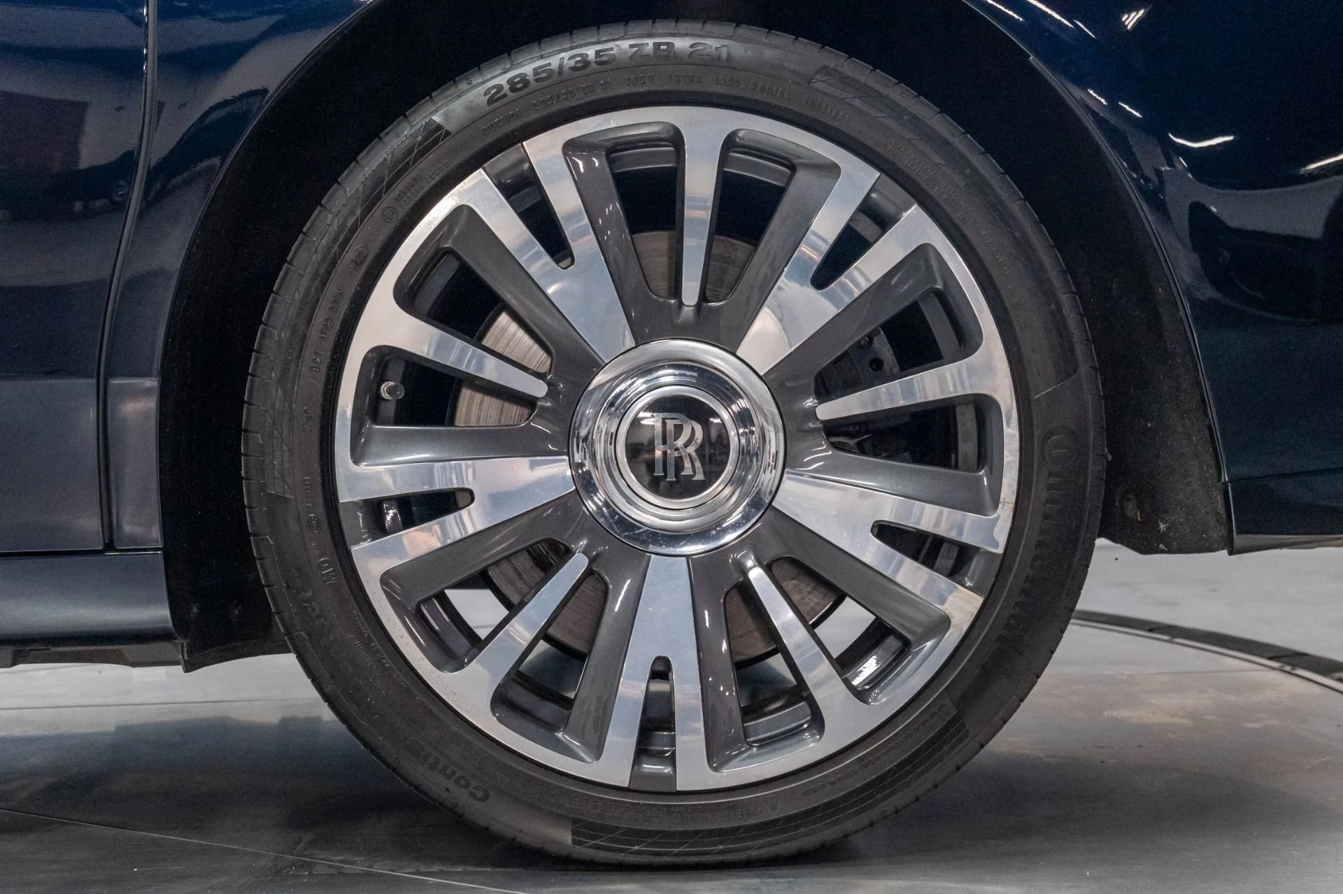 mph021_2074699167_Used_2018_Rolls_Royce_Ghost_Base_1786492649_34fd3714b4