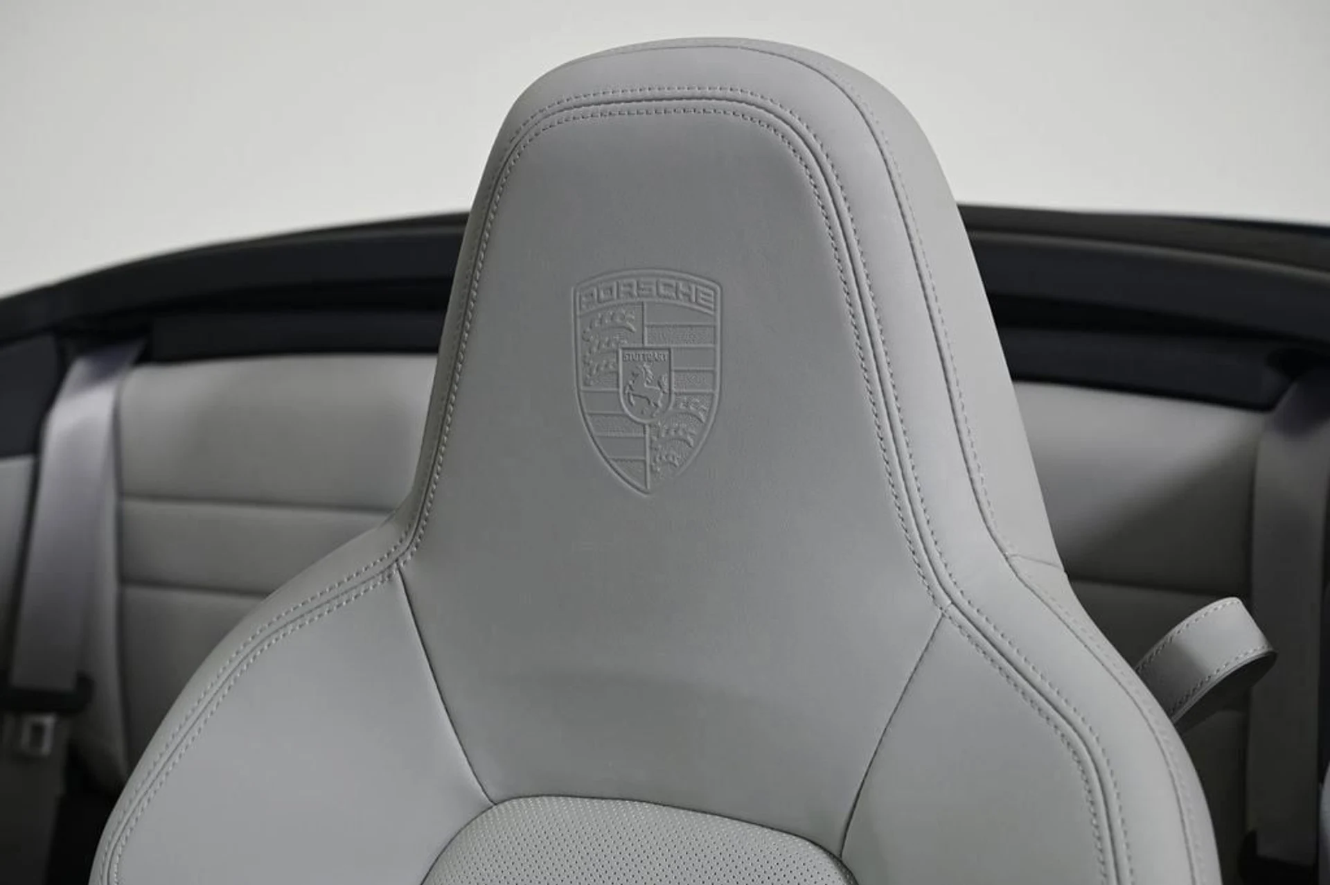 mph021_2077431775_268c7cbadc444b3fbb80ec5ffa6d8055_f9ee6219c9