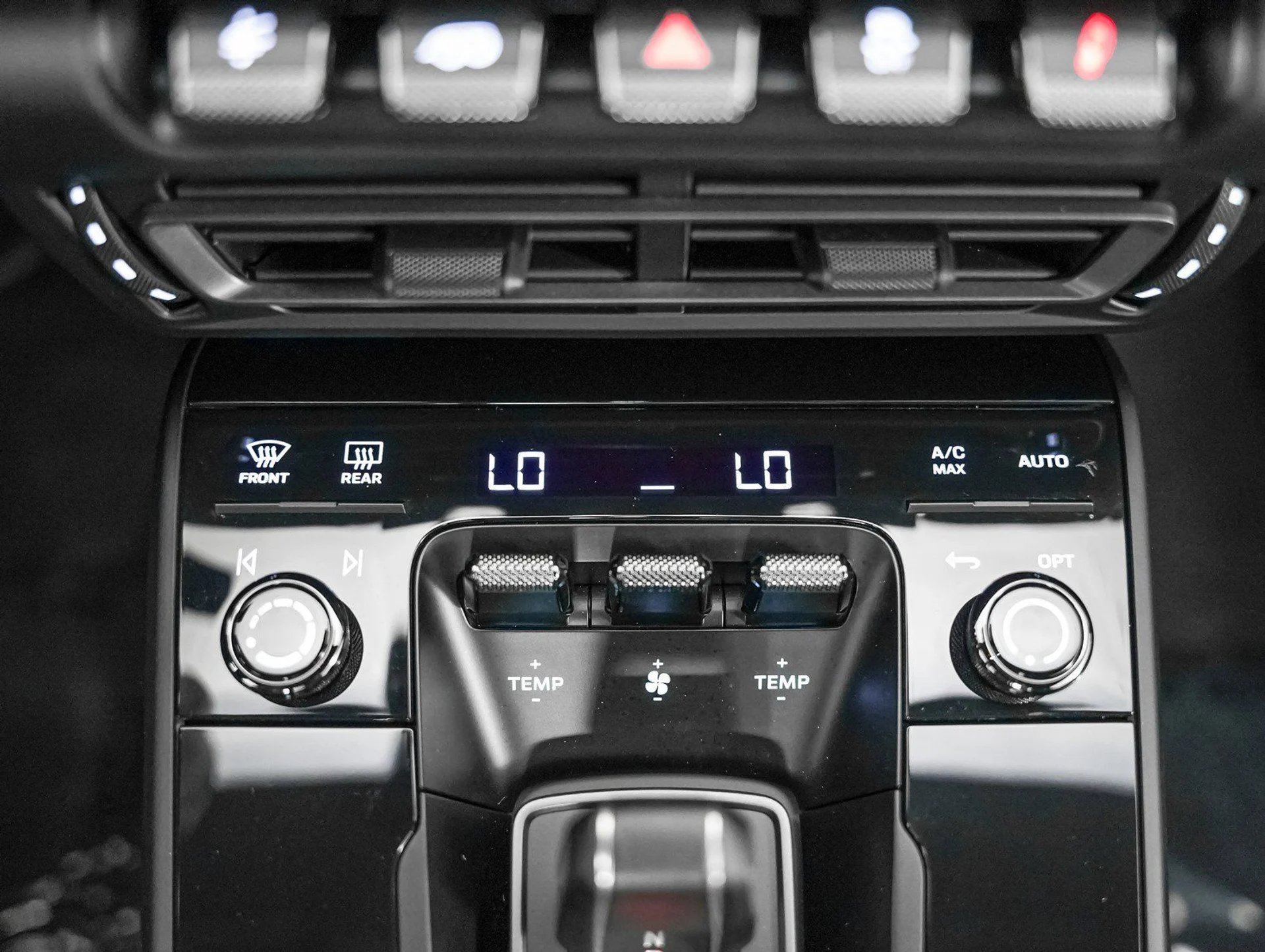 mph021_20805419_f5e4bd33d8a92f8da4fed70a773772fc_8792aea32b