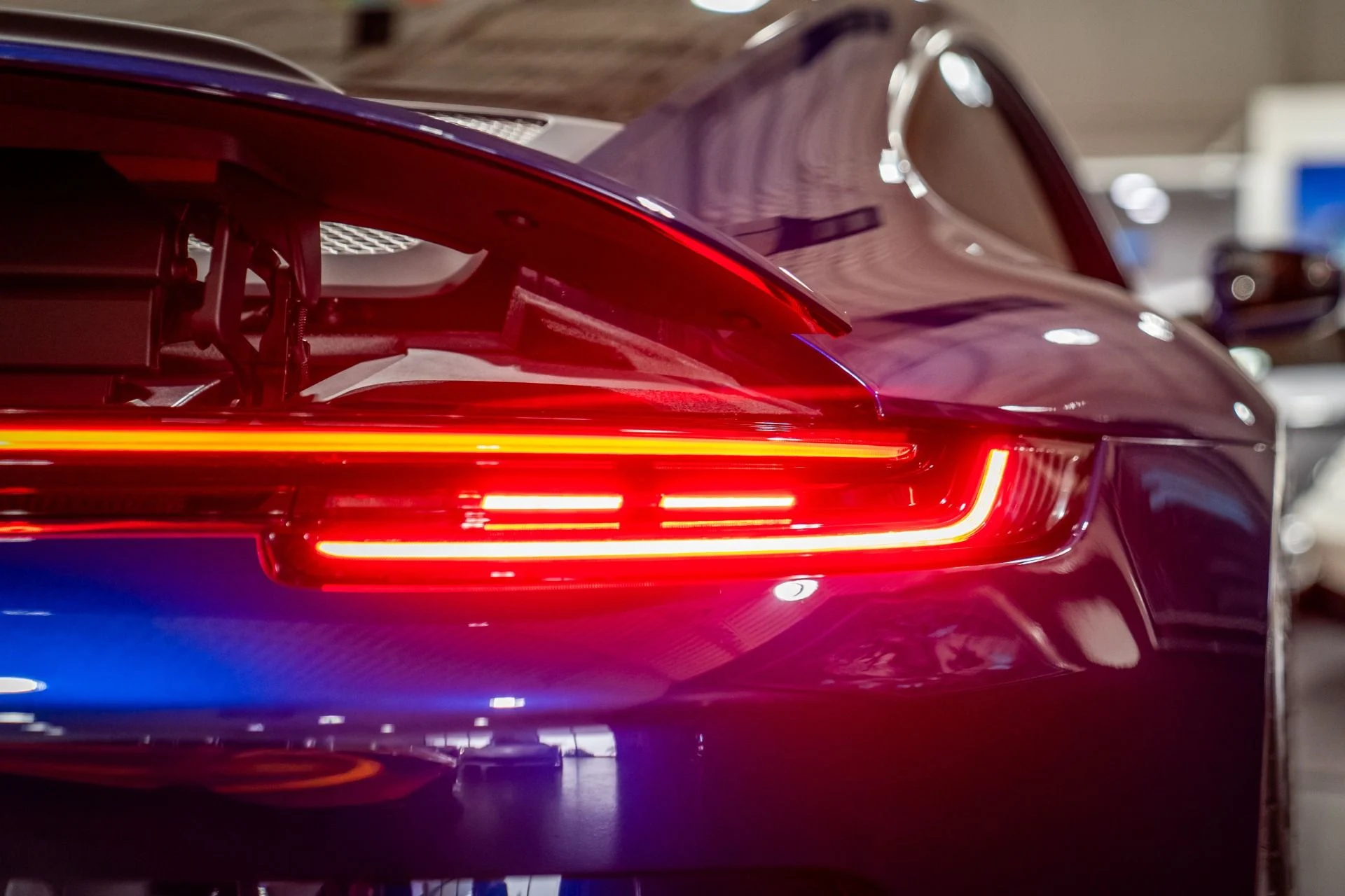 mph021_208745675_Used_2024_Porsche_911_ST_5341963_1766128393_2e3b1c5444