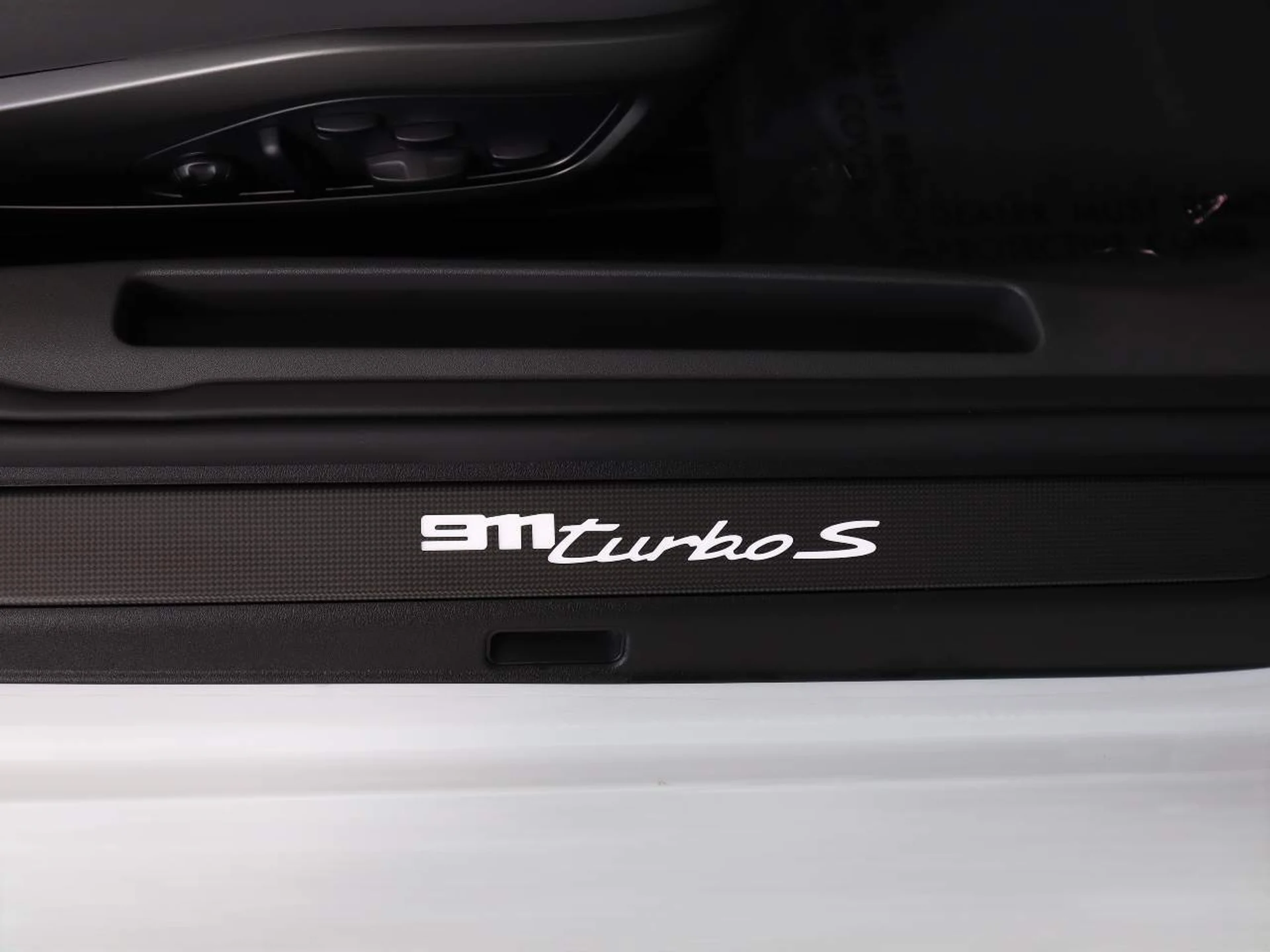 mph021_2092547408_b2cde68899fdc51f5a6822562477cff6_9e5e2df856