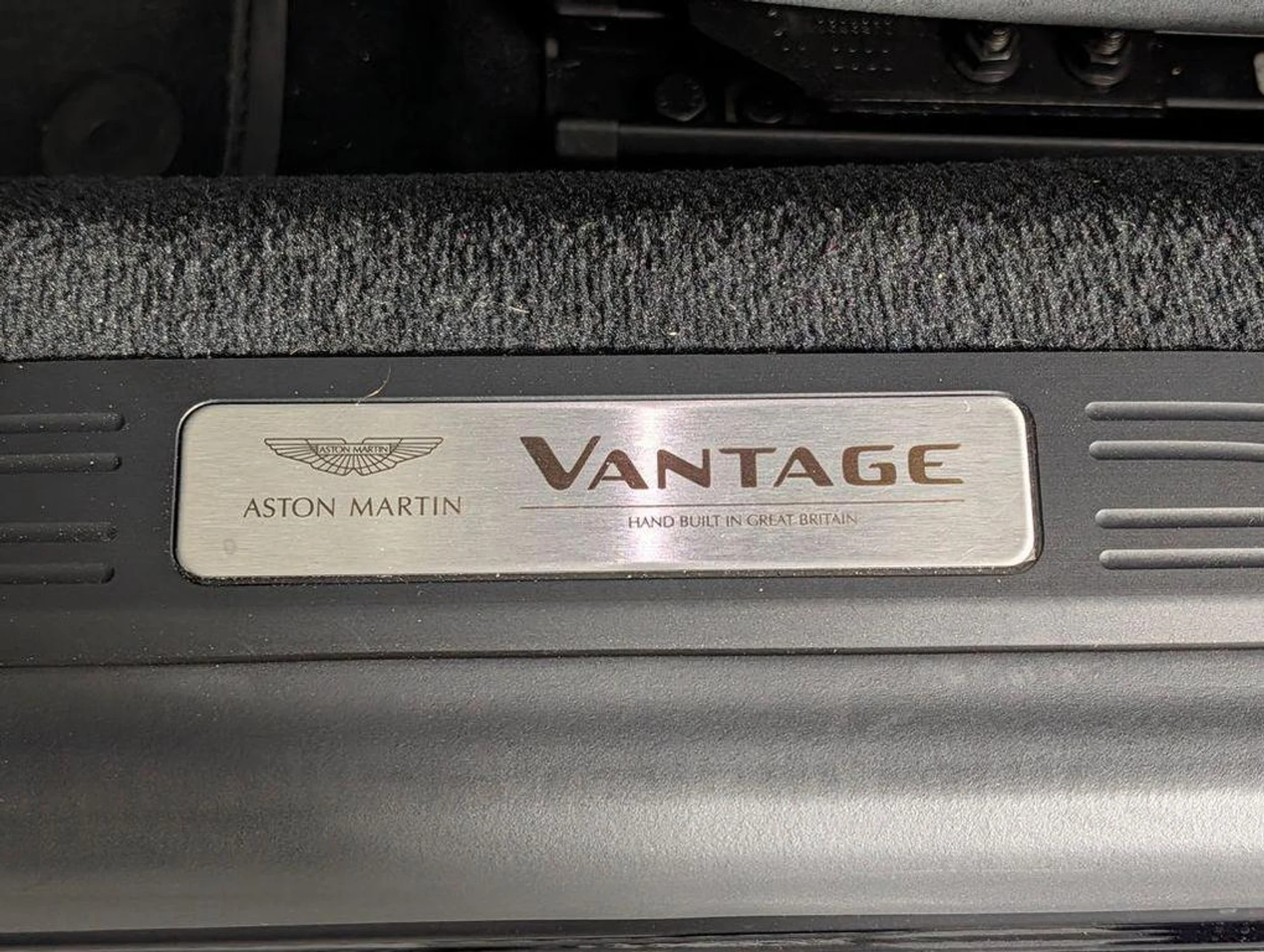 mph021_2093908247_u_Cm9_SS_Ae_Lq_F_VJHBH_SA_3_J3_P6l_Q_8dca8c20b0