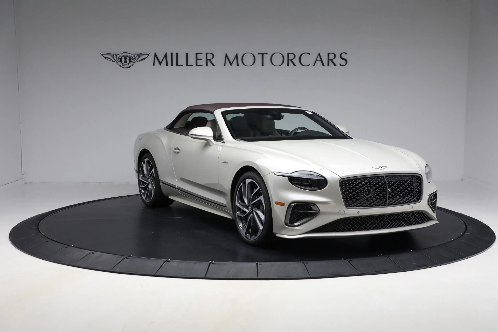 mph021_2101381098_New_2025_Bentley_Continental_GTC_Speed_e7a9ae61d8