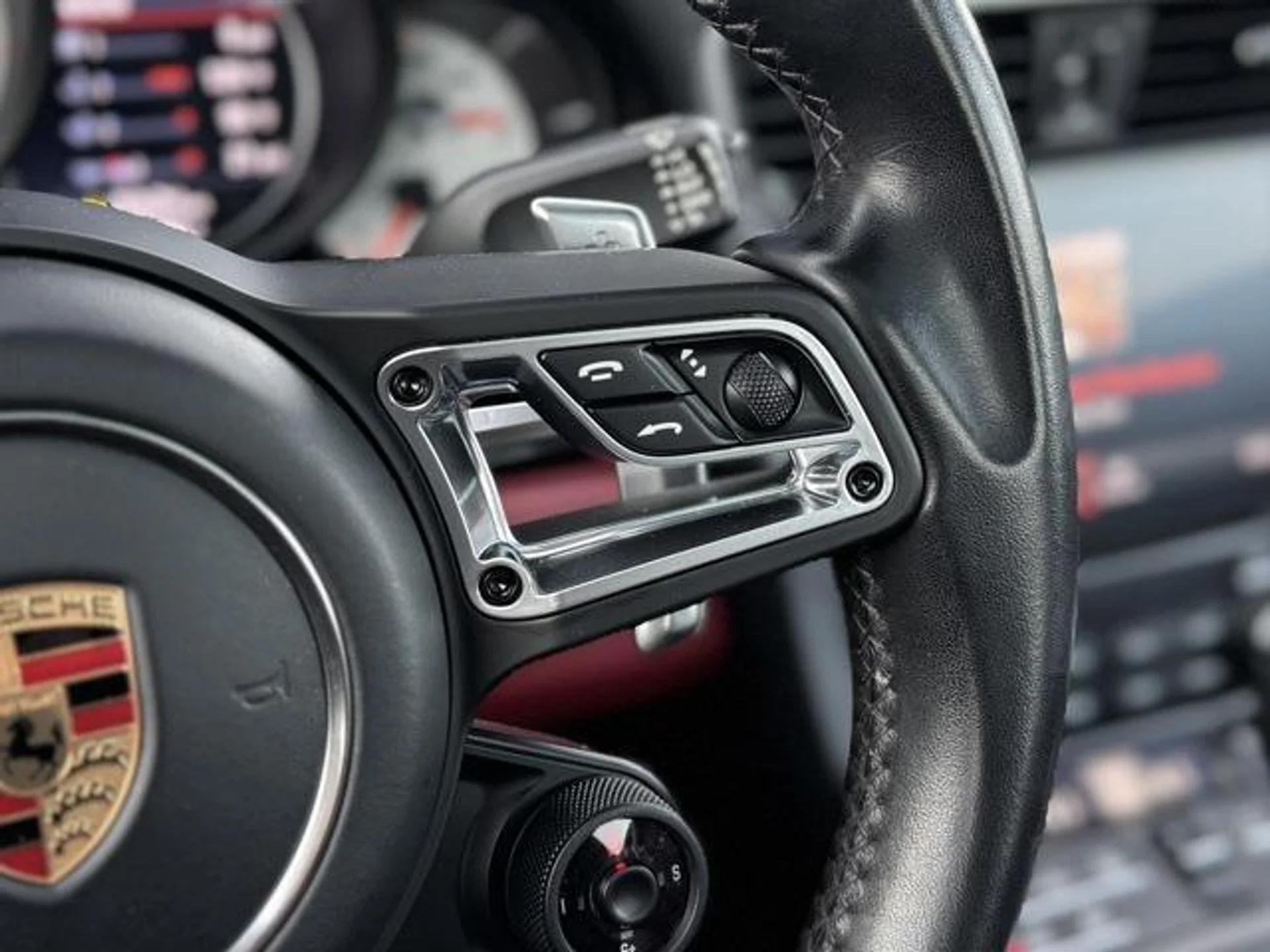 mph021_2101388645_7ru_rc_UAI_Ls_KU_1_NC_15_UGXS_2s_KVM_31d0547928