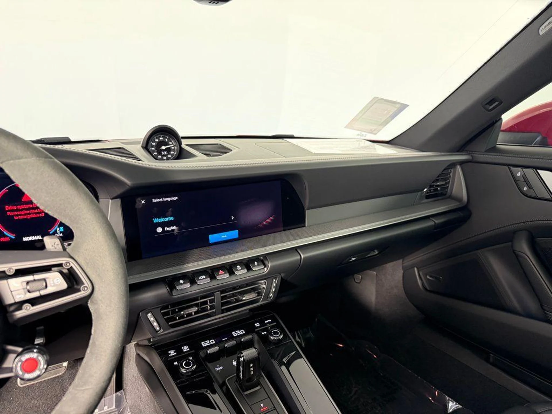 mph021_2101794051_Pgs_B_Rw_Z_Pvh_8zi3r_TSXD_9h1_b_L0_7c3e545bb4