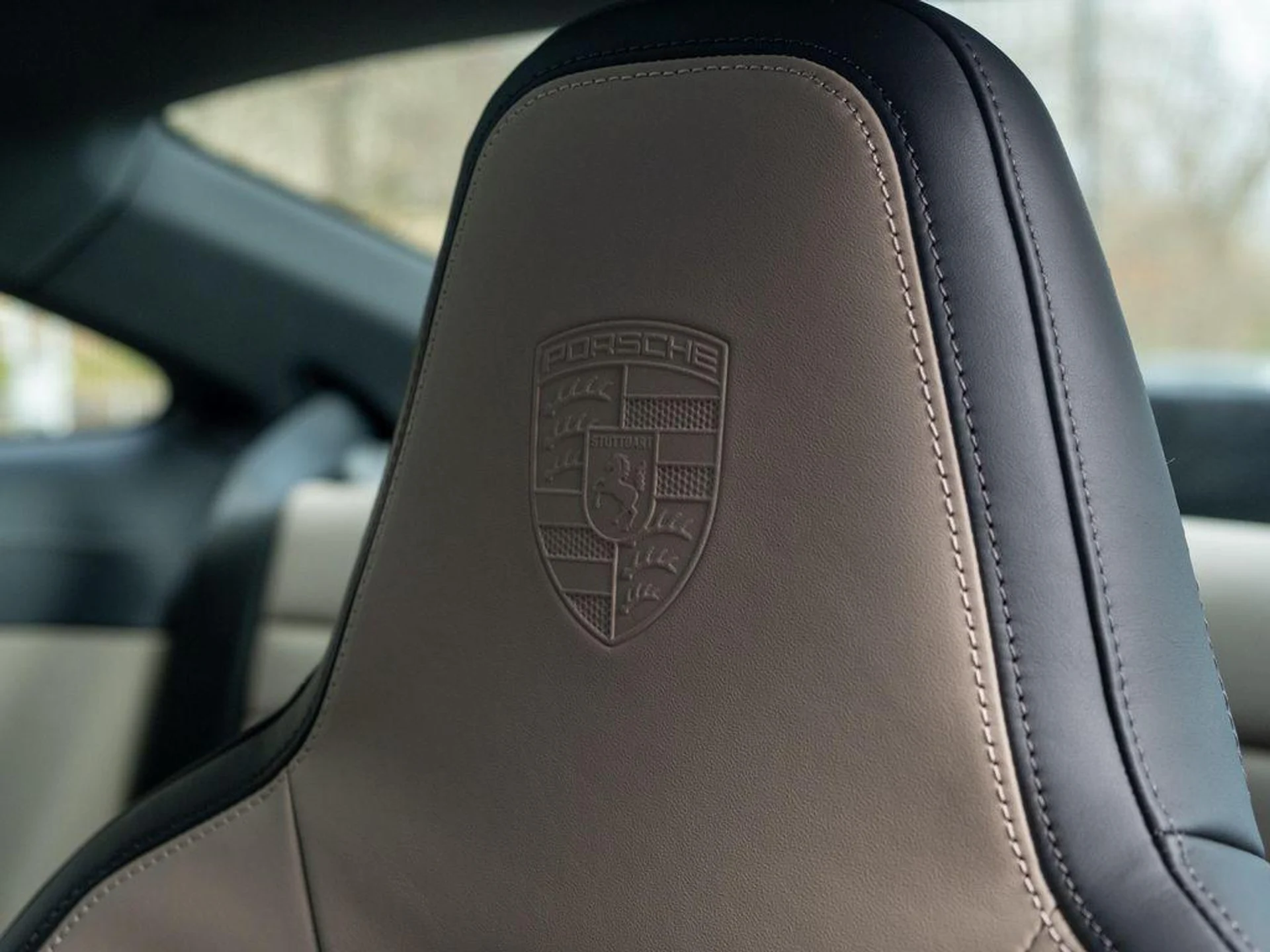 mph021_2103464860_oc_I_Om37_Pg_P_v_IV_Zy_I_Sj_By_AX_Ml_To_3fa7e31bd5