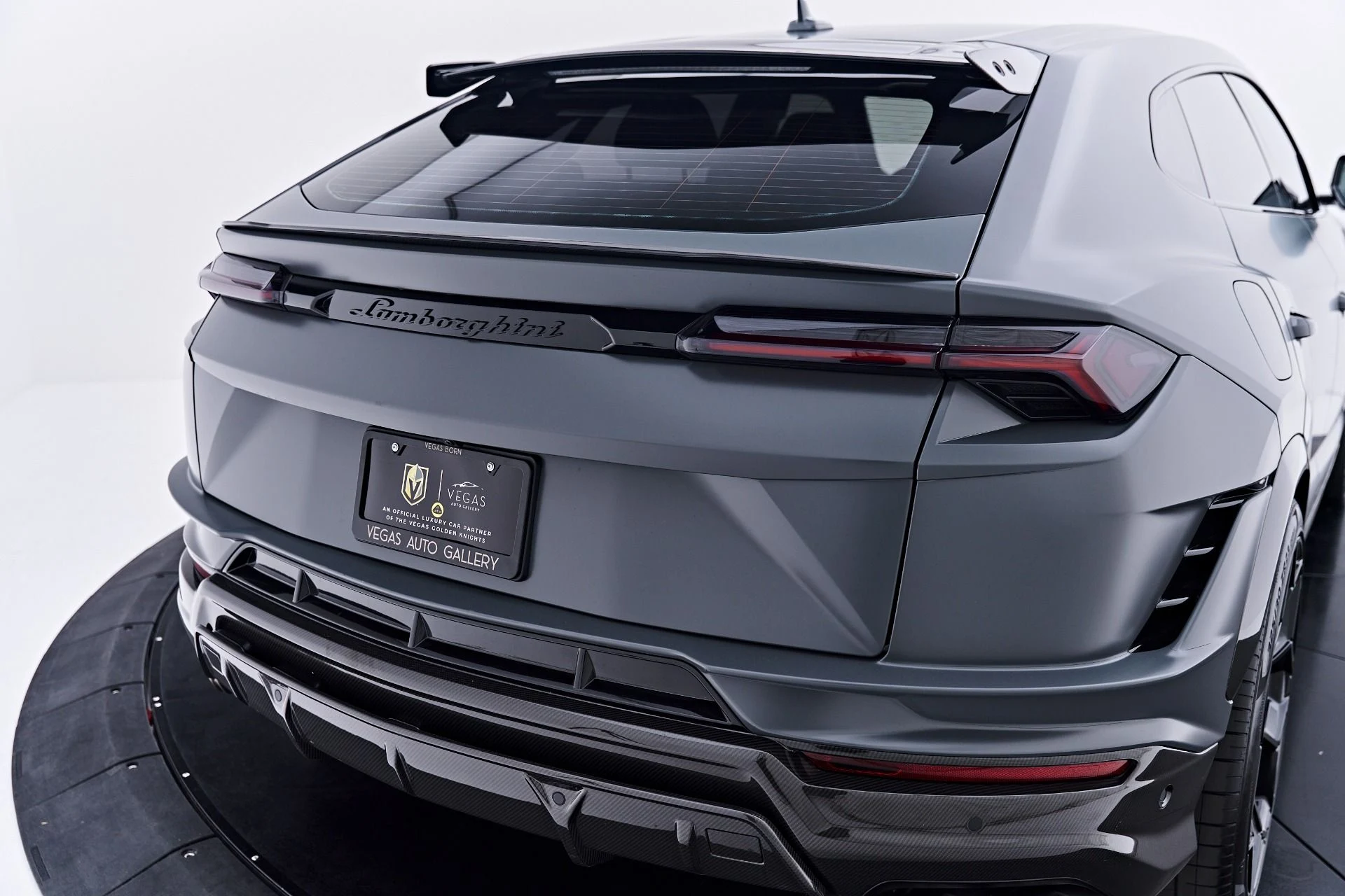 mph021_2104100563_Used_2023_Lamborghini_Urus_Performante_1785711178_649ca48632
