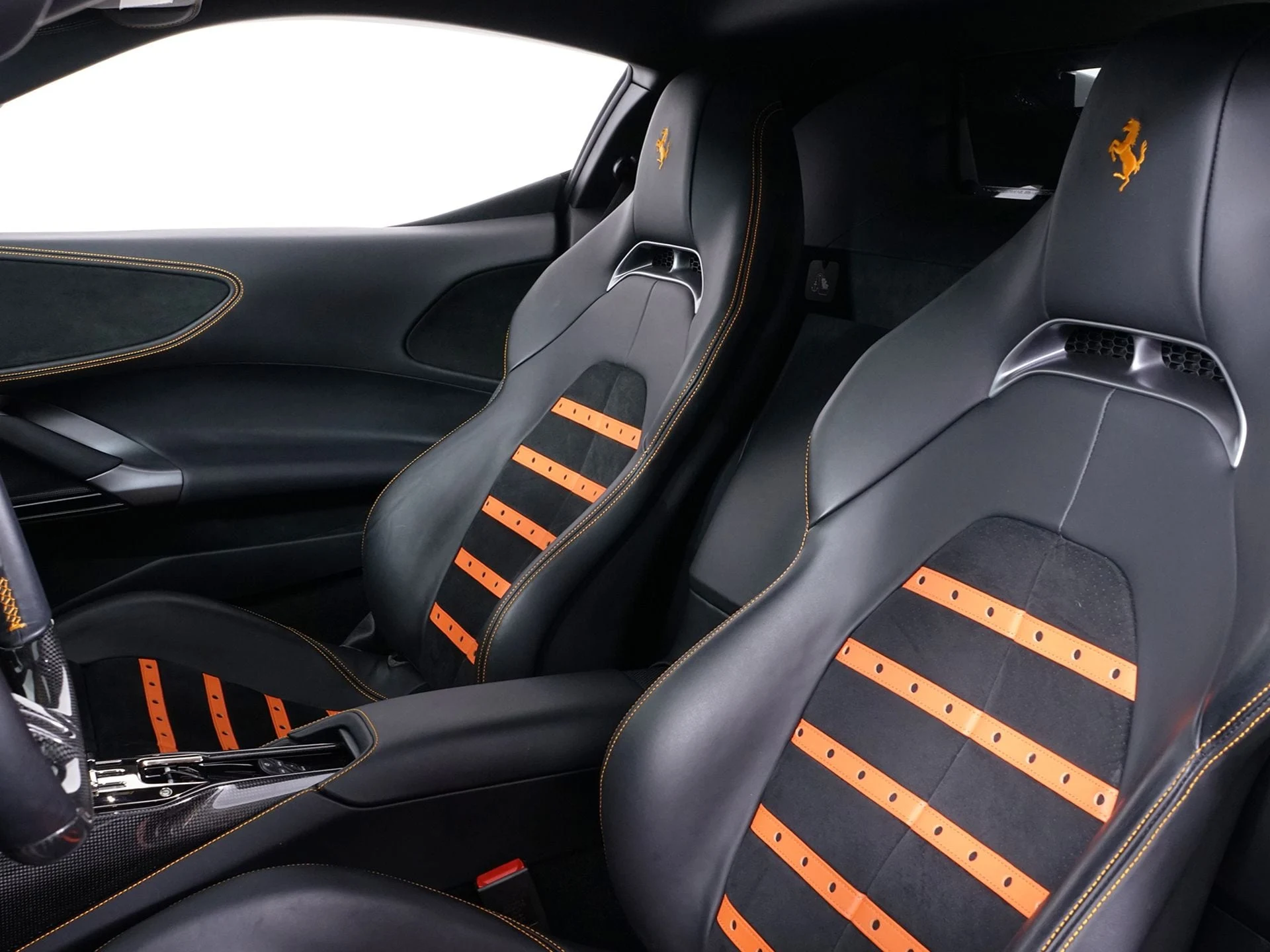 mph021_2109474209_0f9e6563414aa17756a49d5be66257c8x_d959c5a1e7