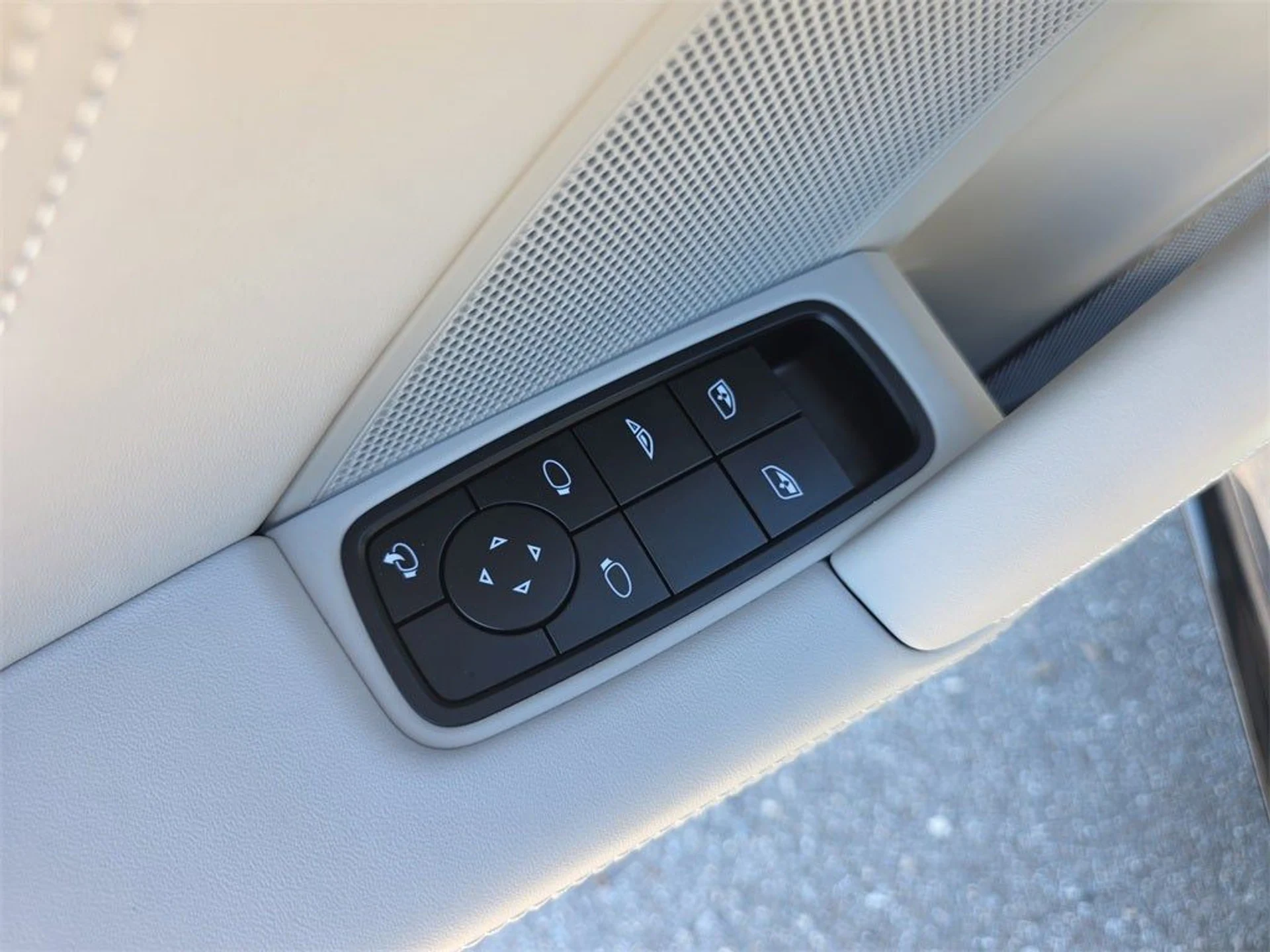 mph021_21099359_22_34c066e5df