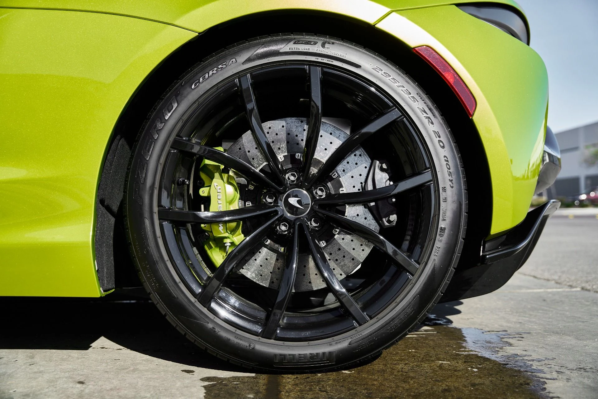 mph021_2111494956_Used_2025_Mc_Laren_Artura_Tech_Lux_1769825839_086d867f09