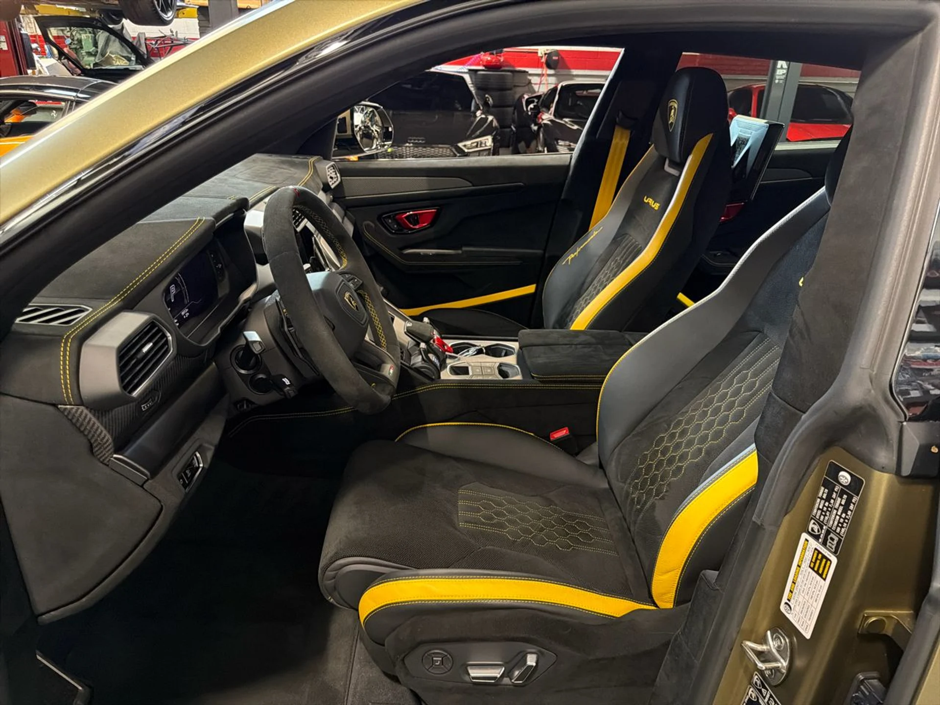 mph021_2115569888_639014921715474388_0cee6acc67