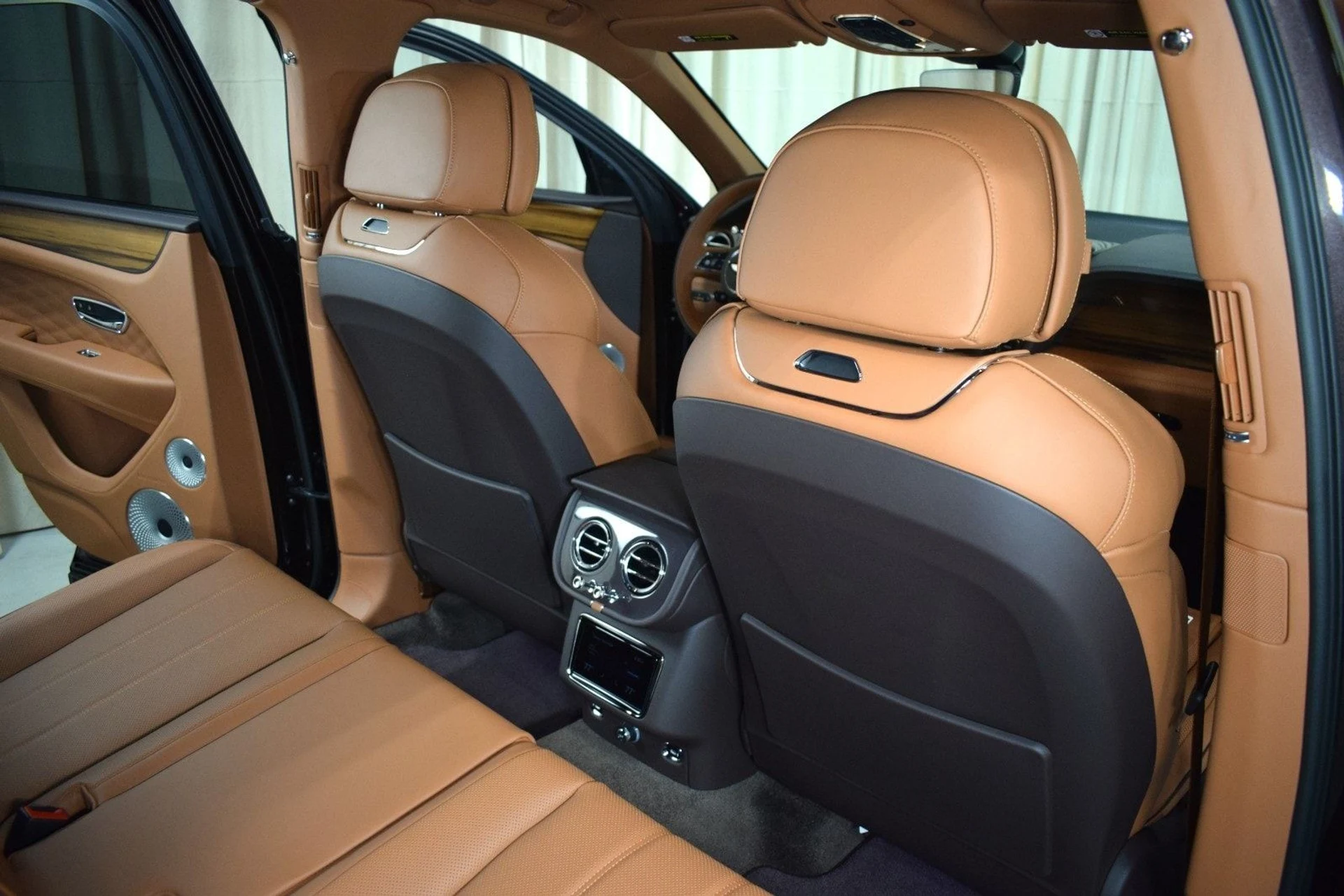 mph021_2119135874_c3d034cac10d484f5d3657590a56e967x_c2c8a68e9c