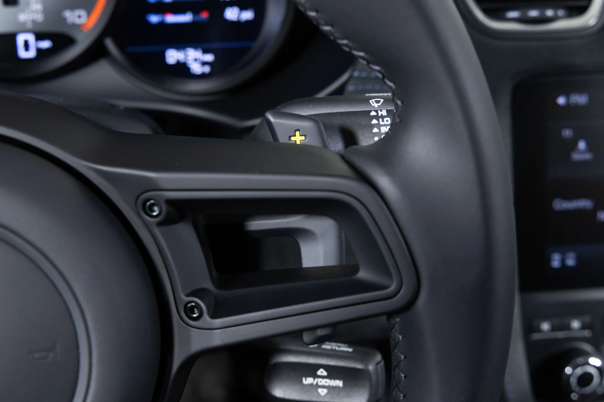 mph021_2119785963_84b052526ab940398c804fac064c4a2e_7f364e8998