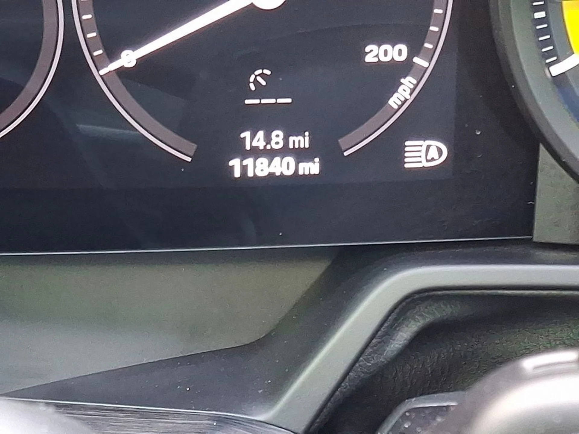 mph021_2122609546_29d05abc15b17616c31d98b61d01fe8bx_e330b0d43e