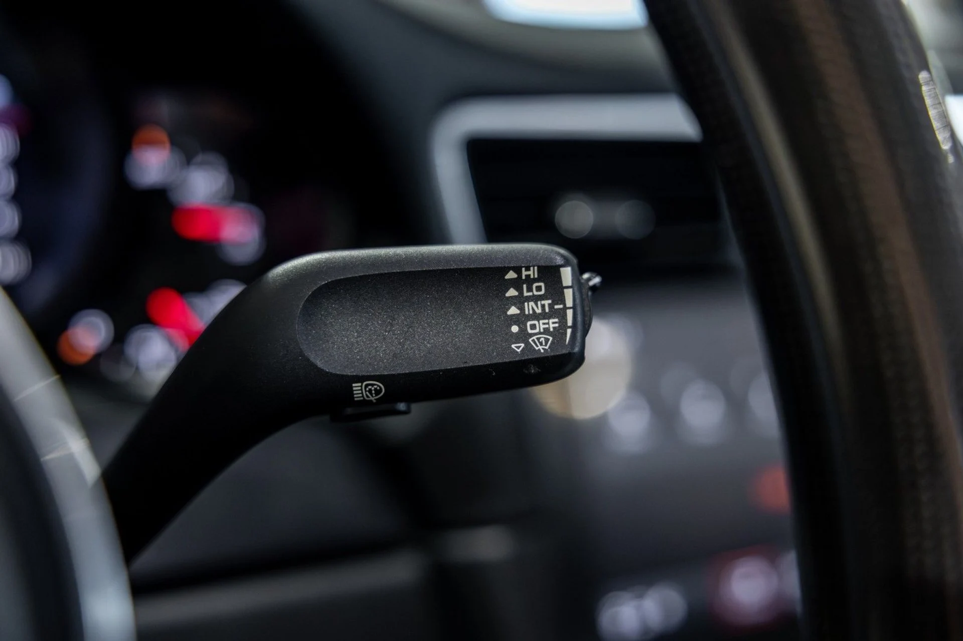 mph021_2128029548_d_Q_265382a10a