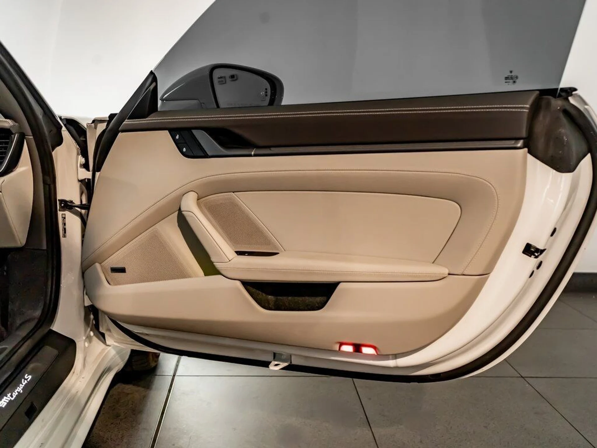 mph021_2128243259_91a75c5a1e3ca814ad928566aa475a82_e308e9f5c1