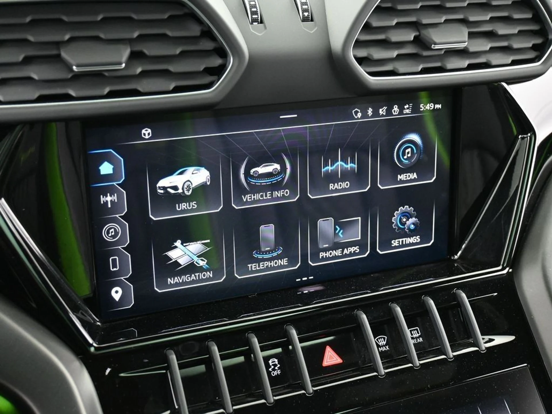 mph021_2128447972_image_21_5c6d278b65