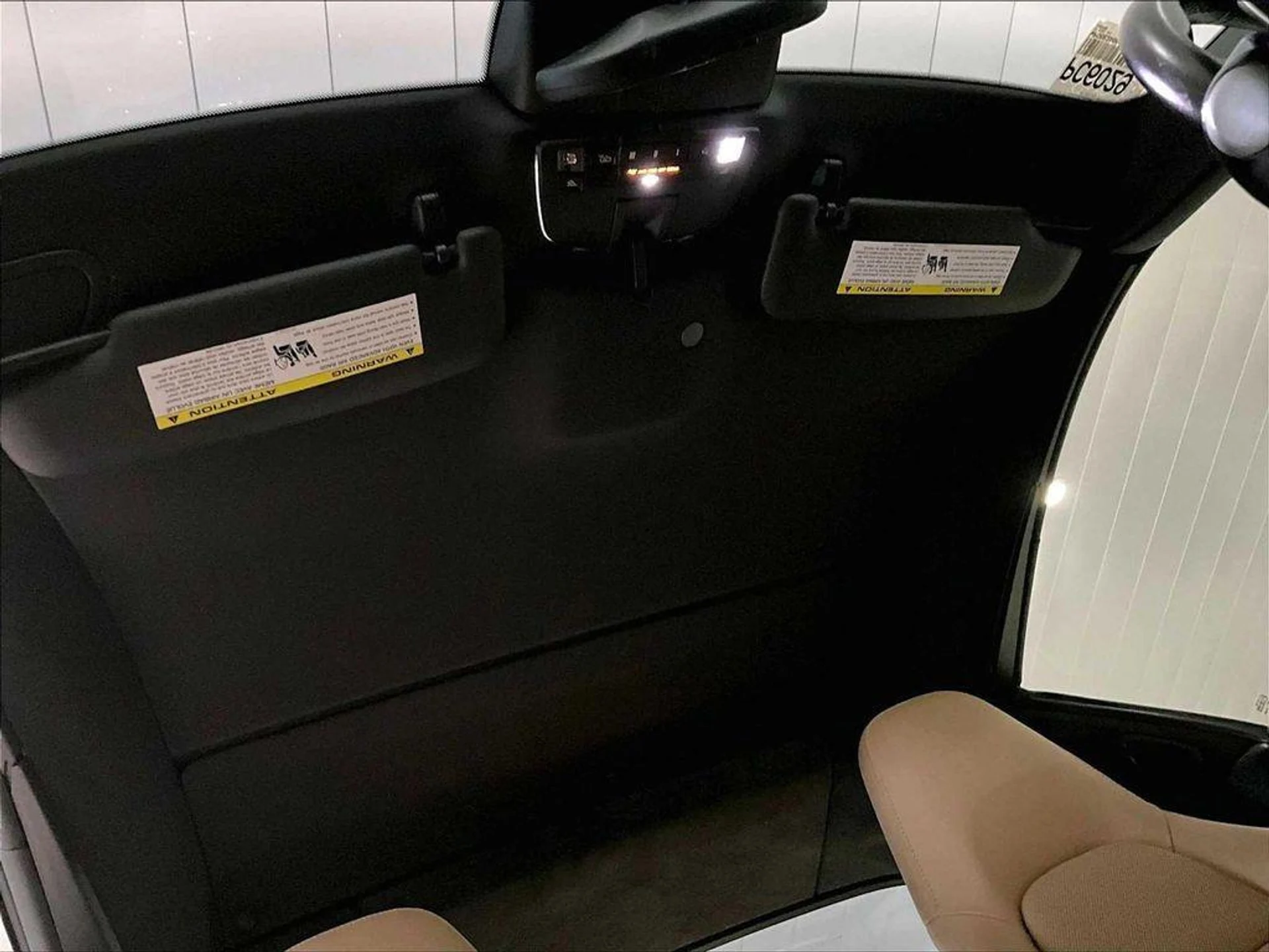 mph021_2128894756_z_J6_QV_Val_Xw_Jkqw3_V8k_BQ_2s_Xm0_A_371638ae6e