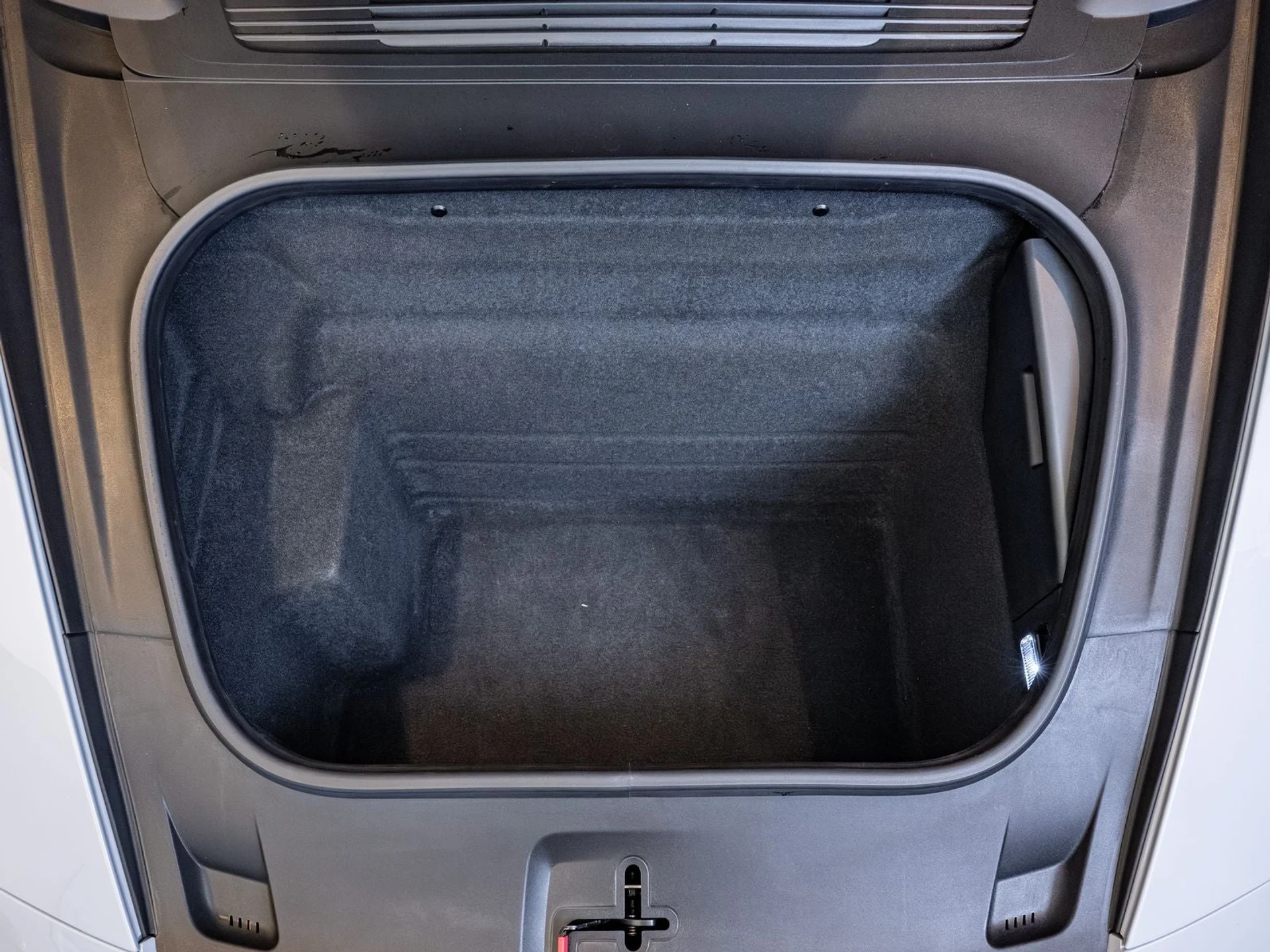 mph021_2132523937_22_47f0885159