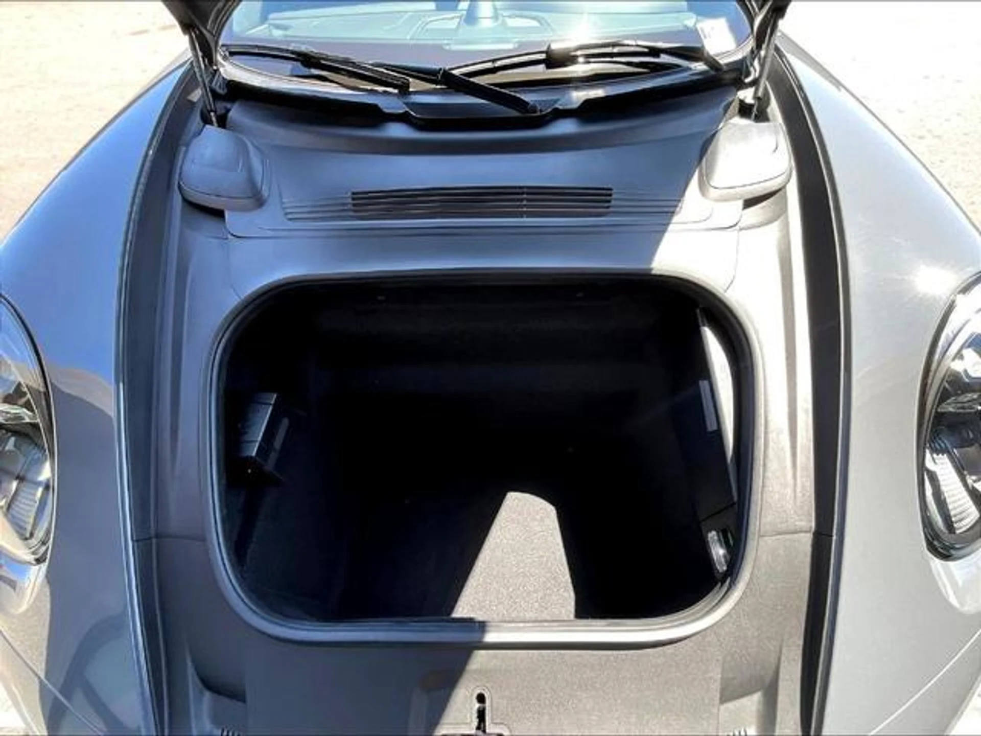 mph021_2134162790_YIP_79i_Gk_Dowx_Ctw_O_01_Tiop_Tl_Gc_2decd405ee