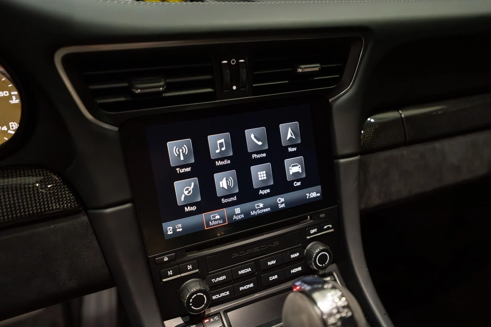 mph021_213672550_11863_p22_l_fcfb5c496b