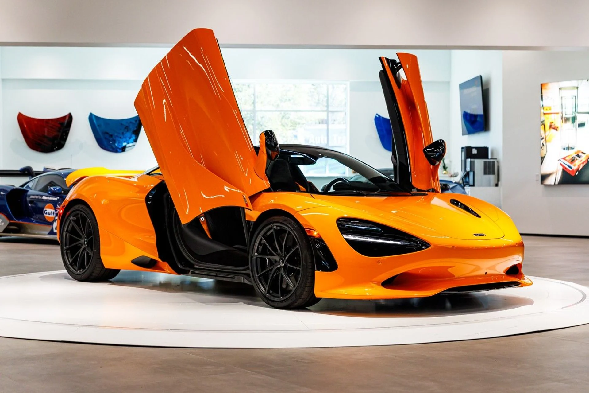 mph021_2139010459_651_p22_l_69359d8154