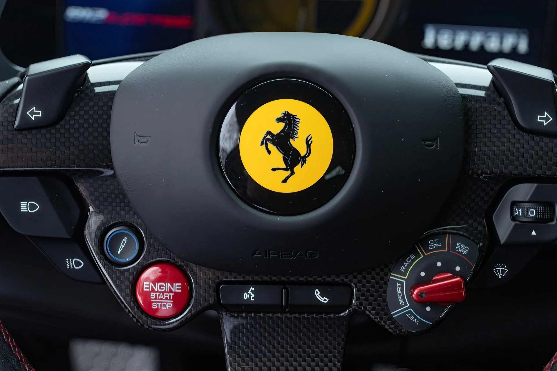 mph021_2142196327_Used_2020_Ferrari_812_Superfast_1765217828_f80c42bb93