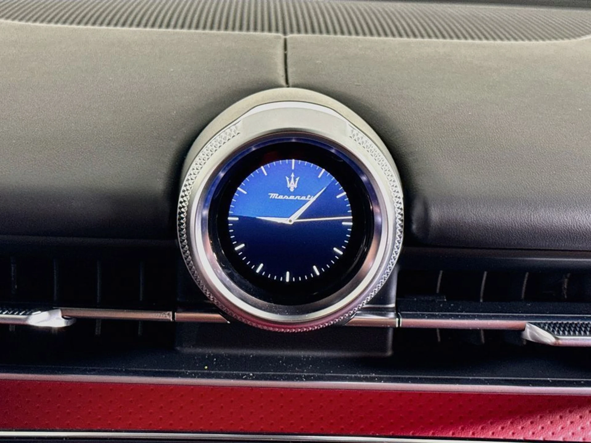 mph021_2148388277_new_2026_maserati_grecale_modenaawd_11350_23061019_21_1024_a4f5de2cc6